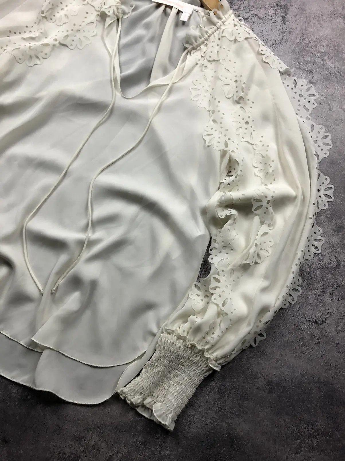 See by Chloe SEE BY CHLOÉ White Avantgarde Vintage Luxury Blouse Y2k Size XS / US 0-2 / IT 36-38 - 2 Thumbnail