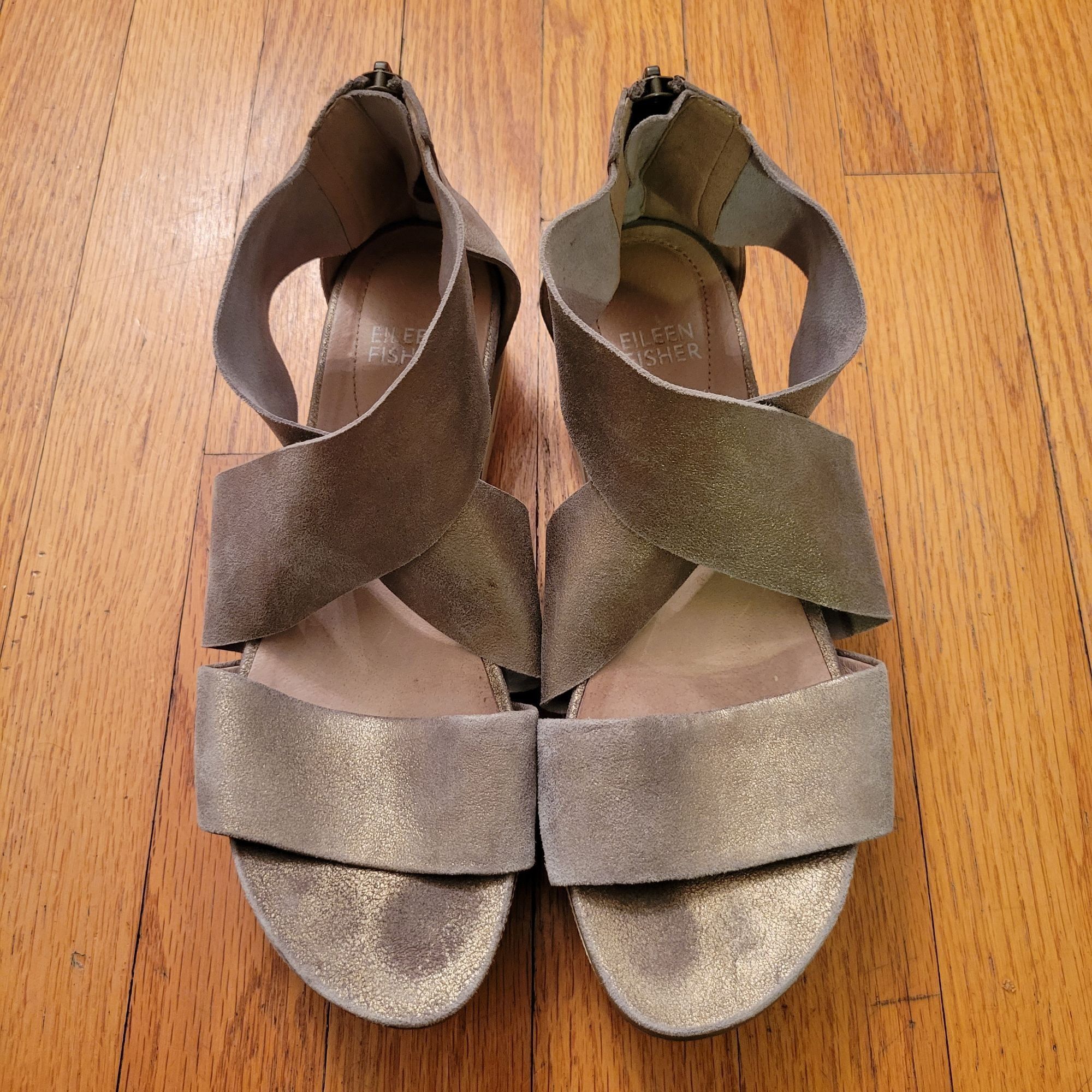 Eileen Fisher Eileen Fisher Criss Cross Sport Strappy Sandals 7.5 Metallic Size US 7.5 / IT 37.5 - 2 Thumbnail