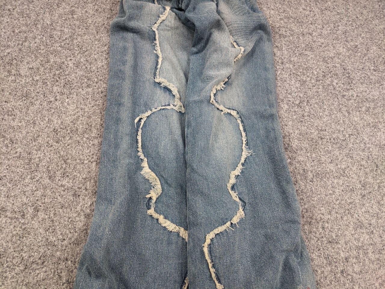 Le Grande Bleu (L.G.B.) Vtg Hysteric Glamour Style Flared embroidered Denim Jeans Size 25" / US 0 / IT 36 - 6 Thumbnail