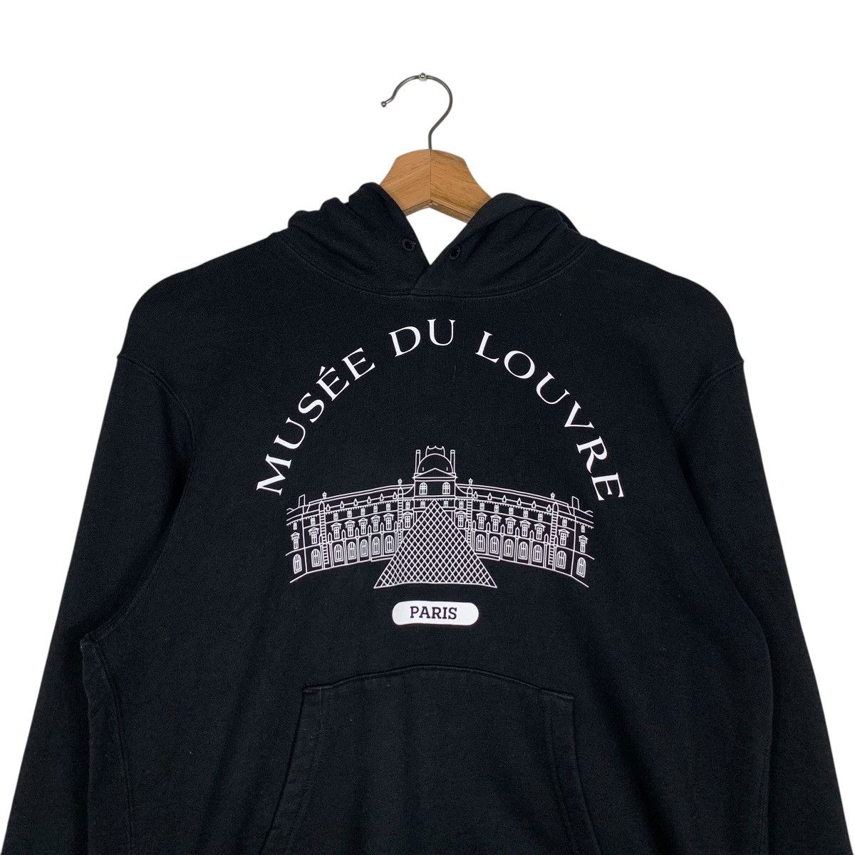 Japanese Brand MUSEE DU LOUVRE Graphics Printed Pullover Hoodies #1433-C65 Size US S / EU 44-46 / 1 - 2 Thumbnail