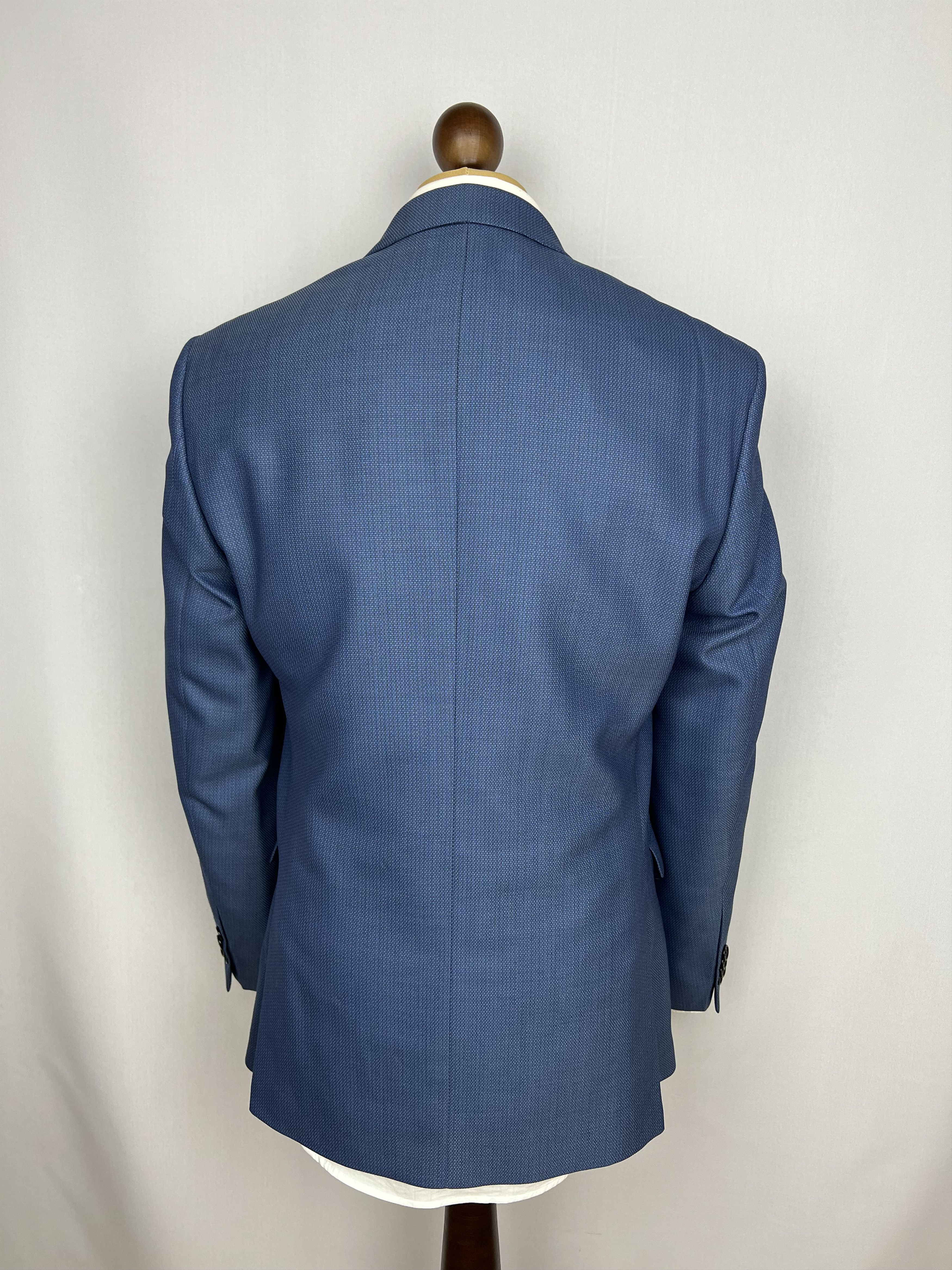 Other CACHAREL Lane Bugella Wool Blend Solid 2 Piece Classic Suit Size 38R - 4 Thumbnail