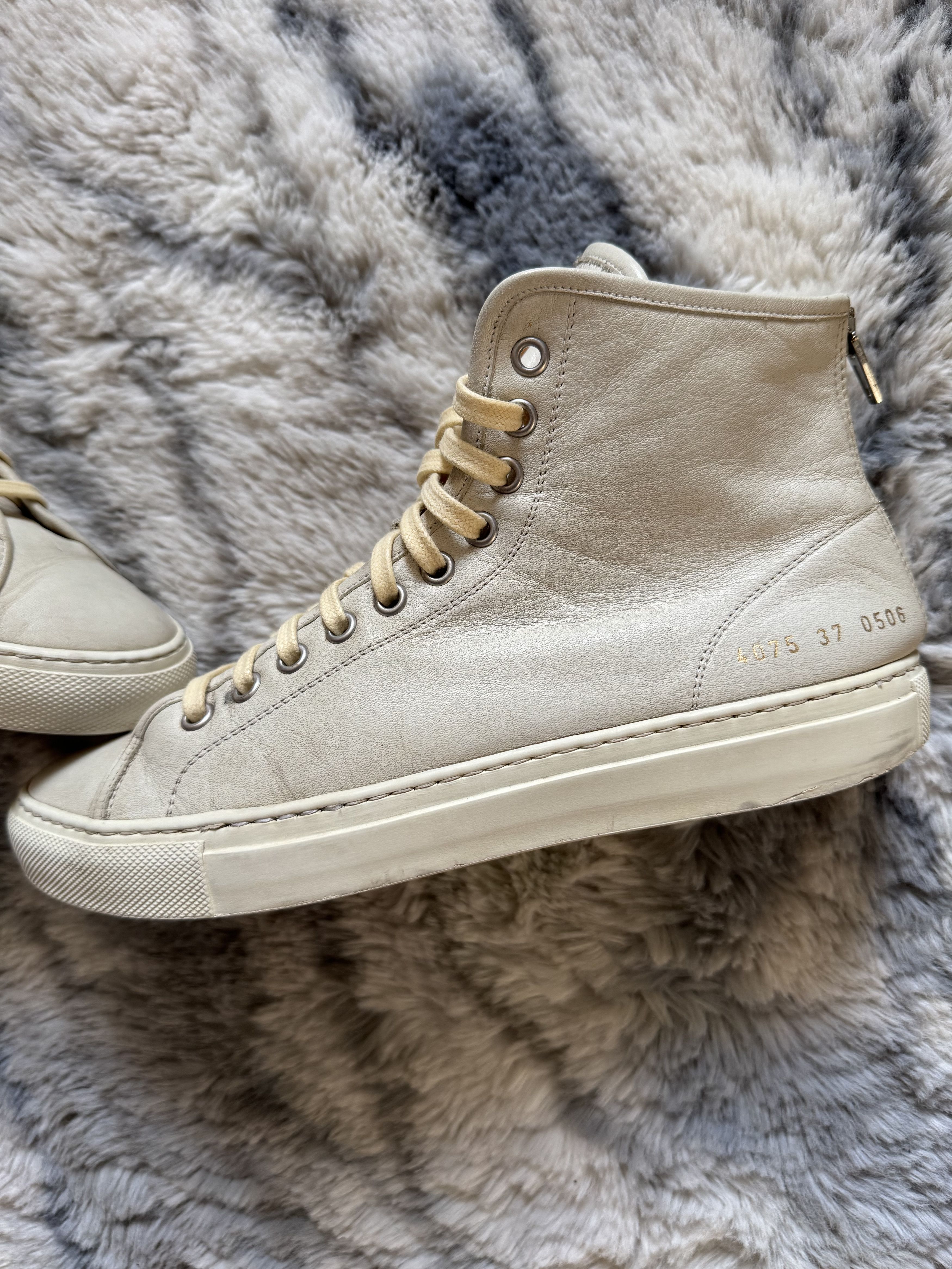 Common Projects Common Project High Top Zip Beige Sneakers Size US 6 / EU 39 - 3 Thumbnail