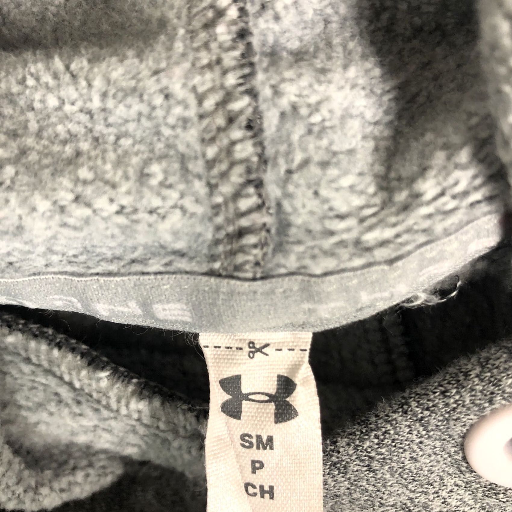 Under Armour Under Armour Hoodie Women Size S Gray Pullover Long Sleeve Logo Activewear Pullover S Regular Graphic Print Size S / US 4 / IT 40 - 5 Thumbnail