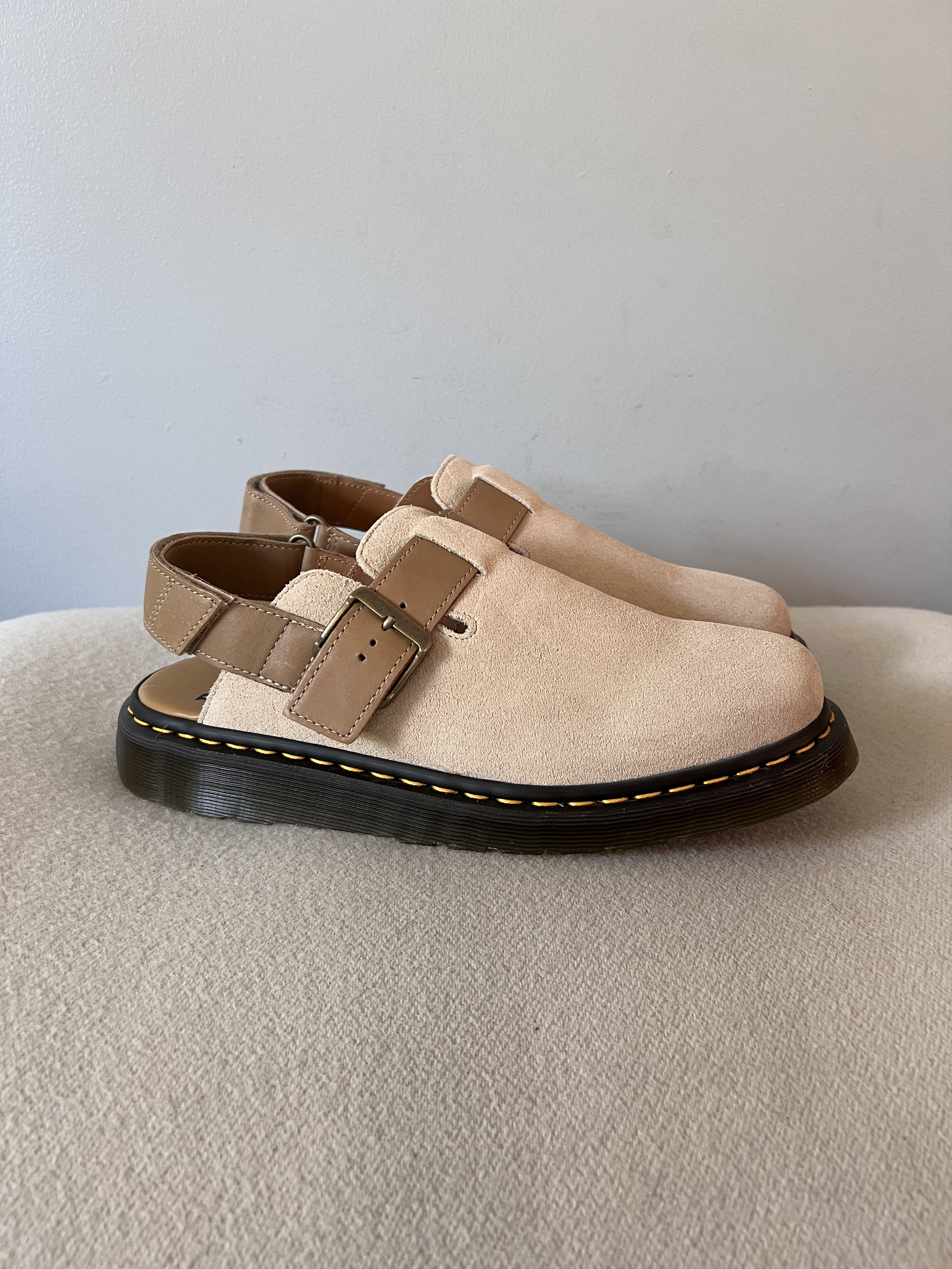 Dr. Martens Dr. Martens Jorge II Sandals in Parchment Beige Suede Size US 12 / EU 45 - 1 Thumbnail