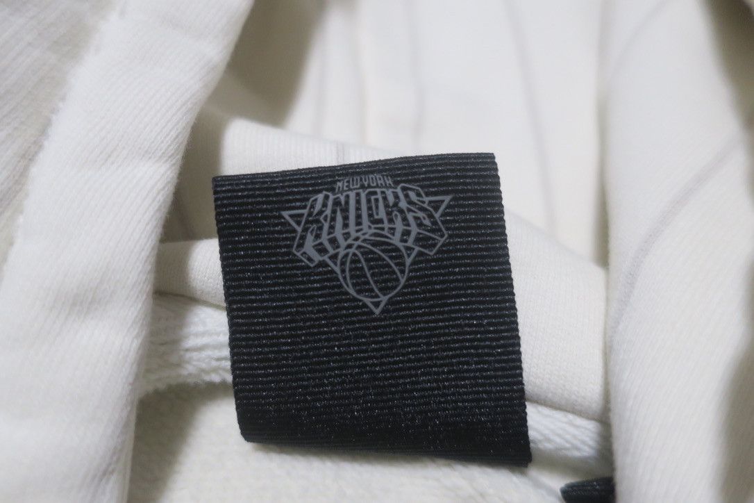Kith × NBA Kith X New York Knicks NY Pinstripe Williams III Hoodie Size US M / EU 48-50 / 2 - 7 Thumbnail