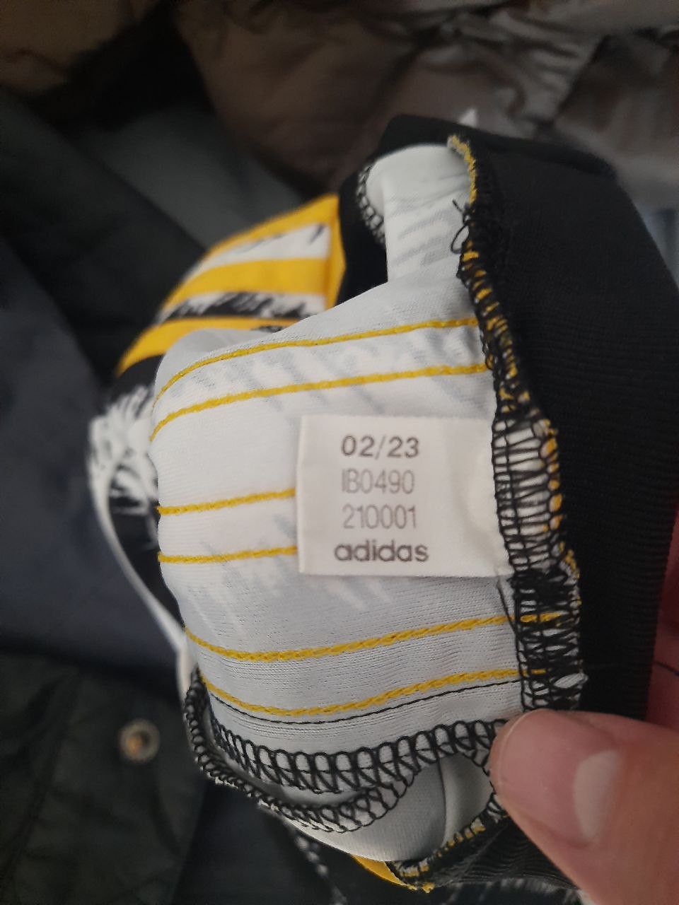 Adidas Adidas Juventus Jersey 2023-2024 kids size 11-12 years Size US XXS / EU 40 - 7 Thumbnail