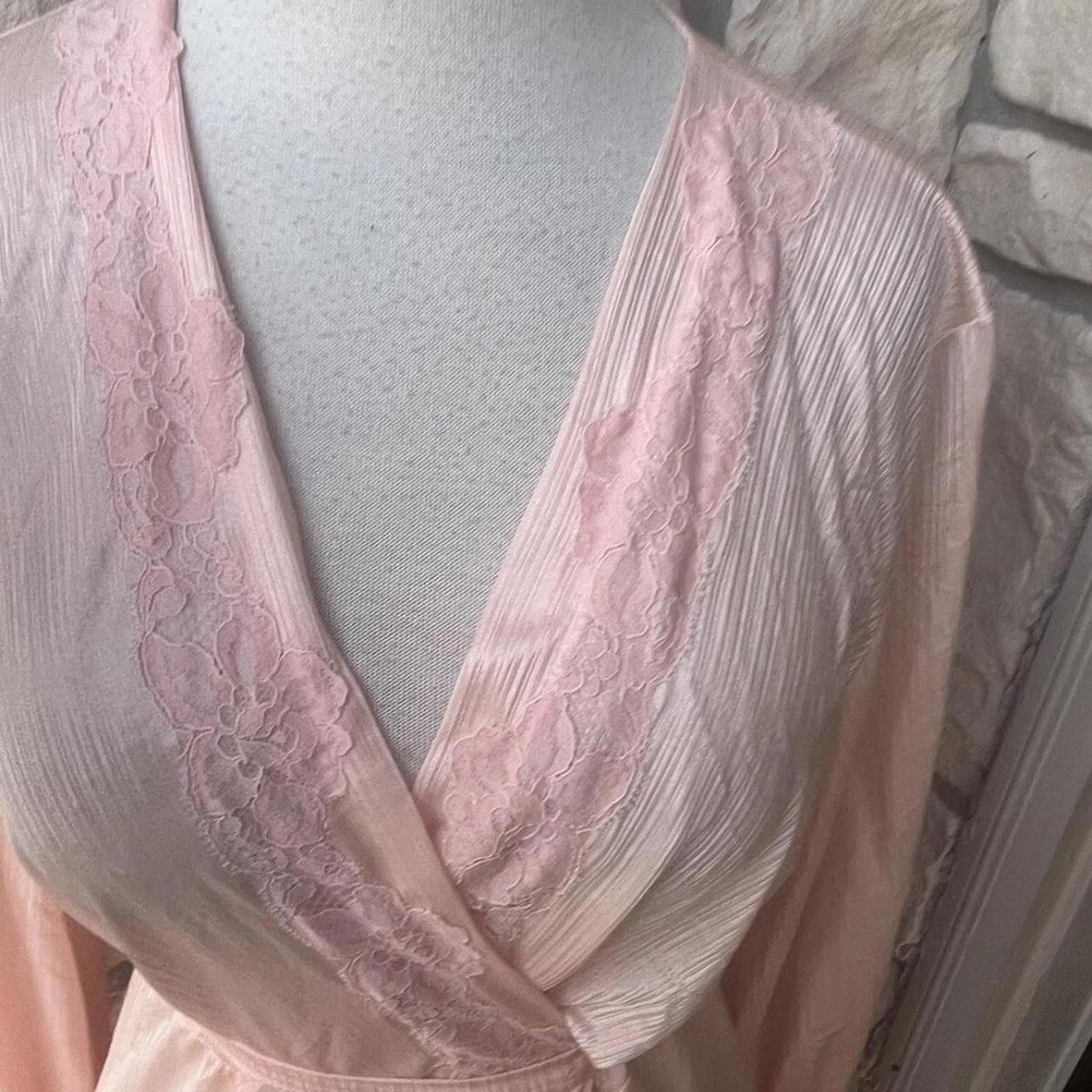 Other Pink vintage 70s dress with lace dress #70sfashion Size ONE SIZE - 4 Thumbnail