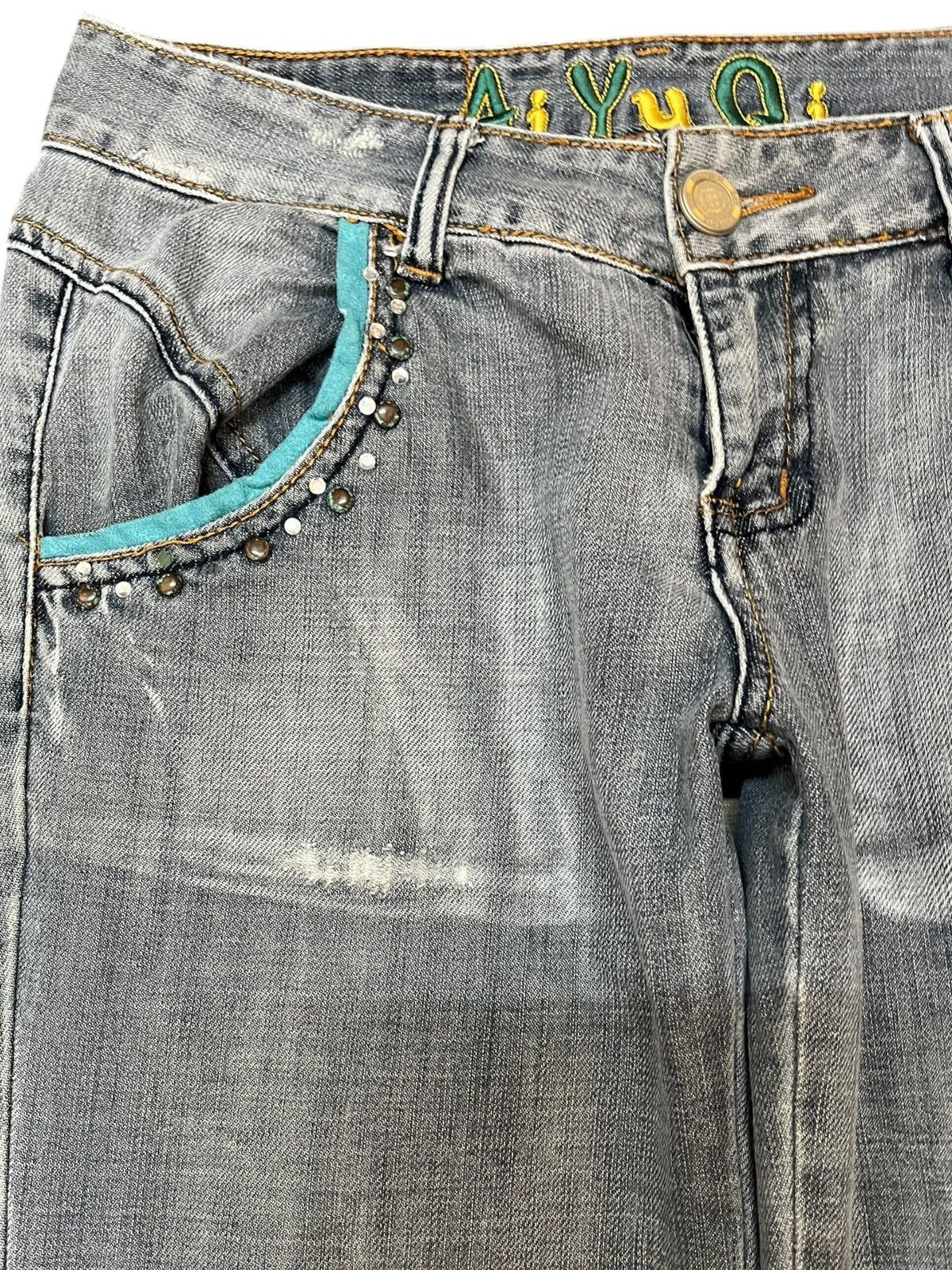 Beauty Beast × Japanese Brand Vintage Ai Yu Qi Studded Faded Distressed Denim Size US 29 - 3 Thumbnail