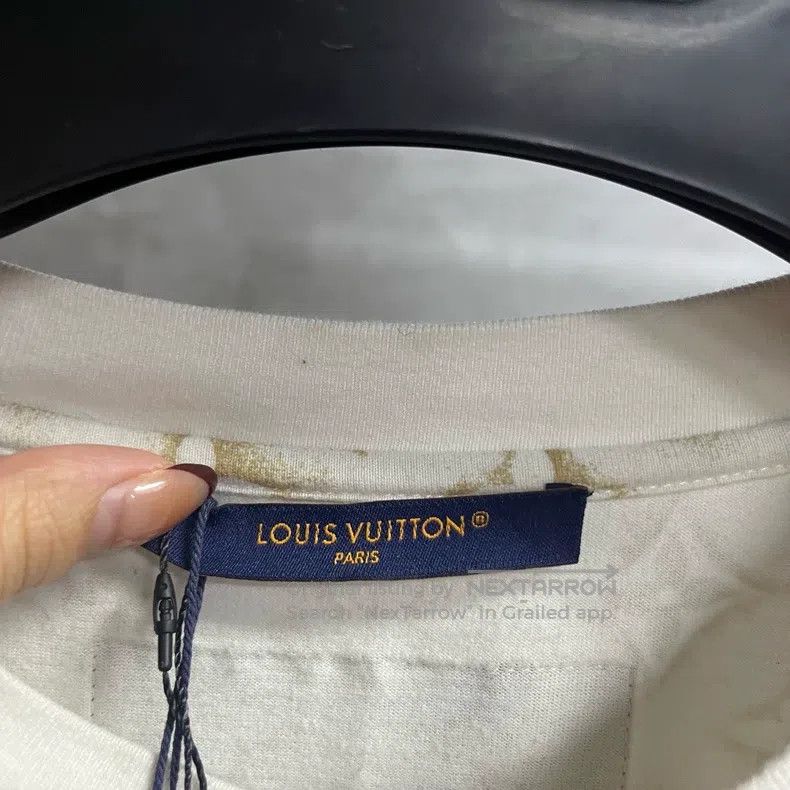 Louis Vuitton Louis Vuitton Beige monogram Logo full print crew neck sho Size US XXL / EU 58 / 5 - 2 Thumbnail