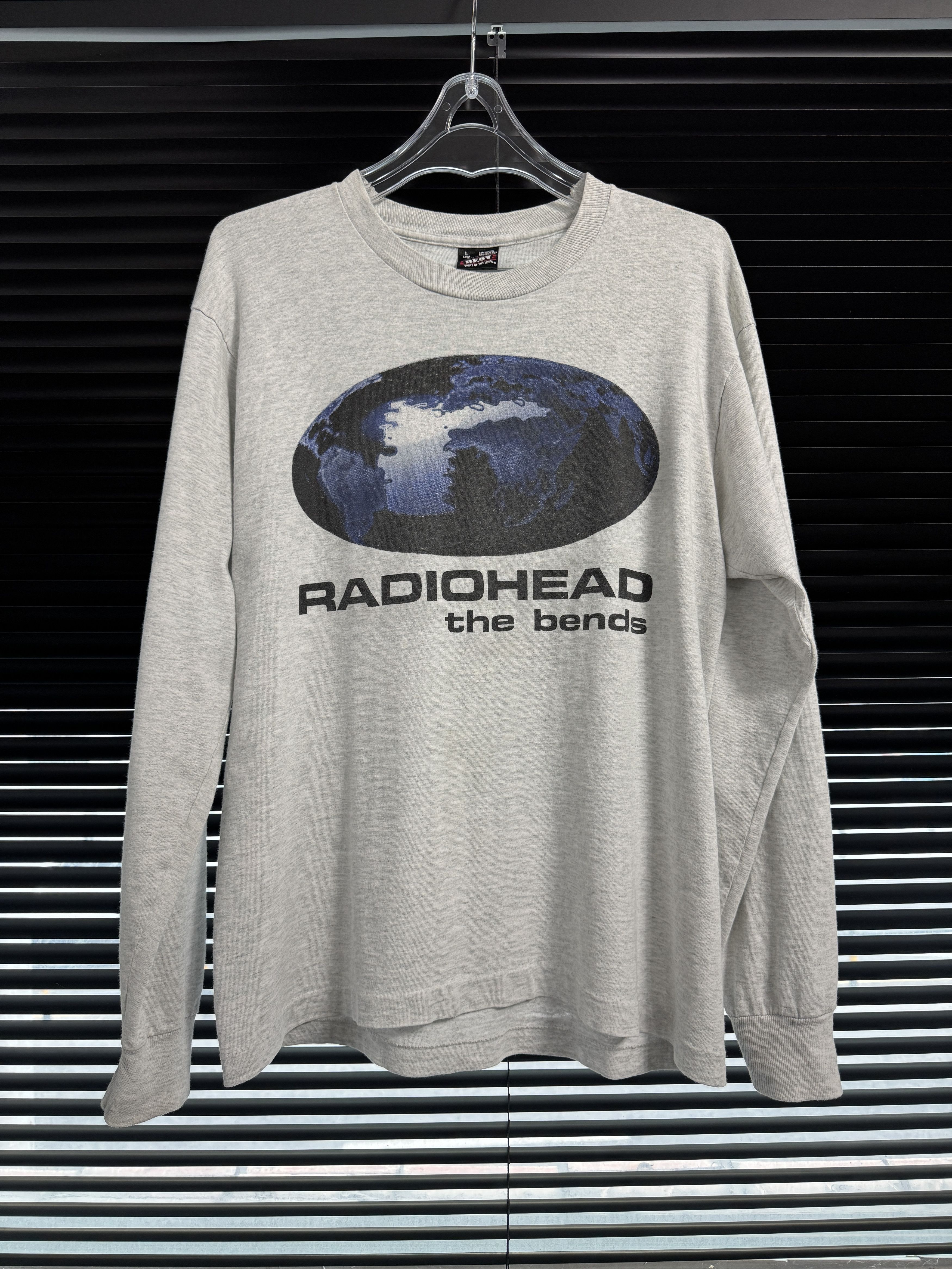 Vintage Vintage 90s Radiohead The Bends Longsleeve Size US L / EU 52-54 / 3 - 1 Thumbnail