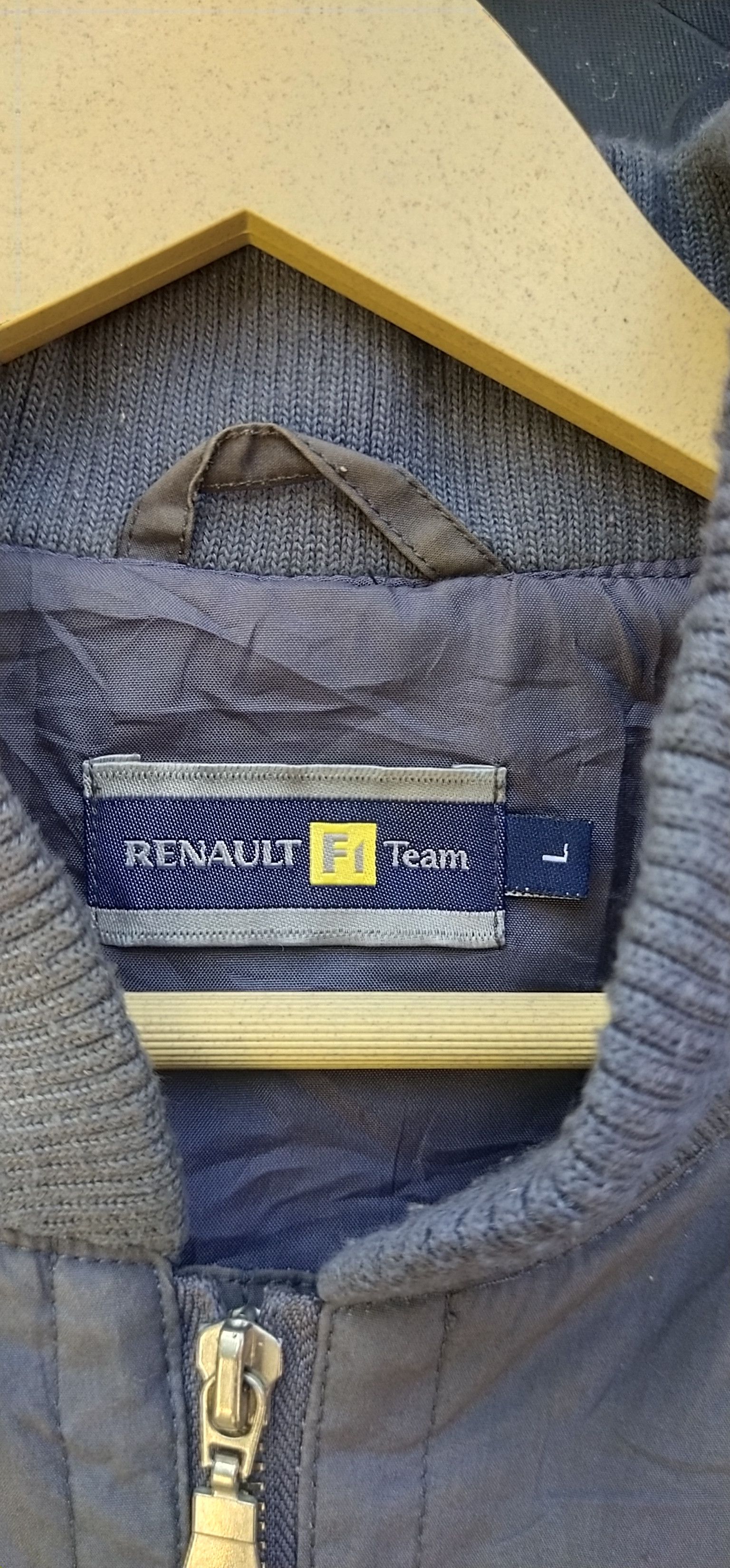 Formula 1 × Sports Specialties Final Drop Formula 1 Jacket L Size US L / EU 52-54 / 3 - 6 Thumbnail