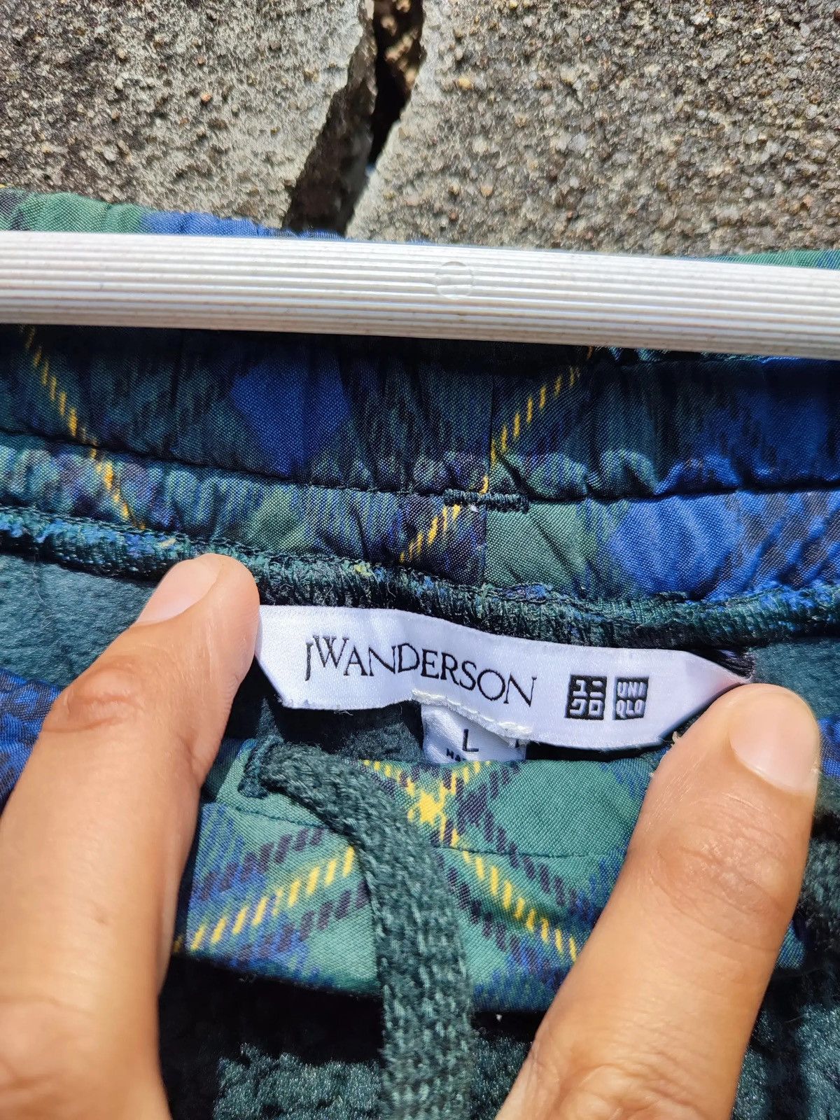 Designer × JW Anderson × Uniqlo JW Anderson x Uniqlo Fleece Track Pants – Forest Green (L) Size US 33 - 11 Thumbnail