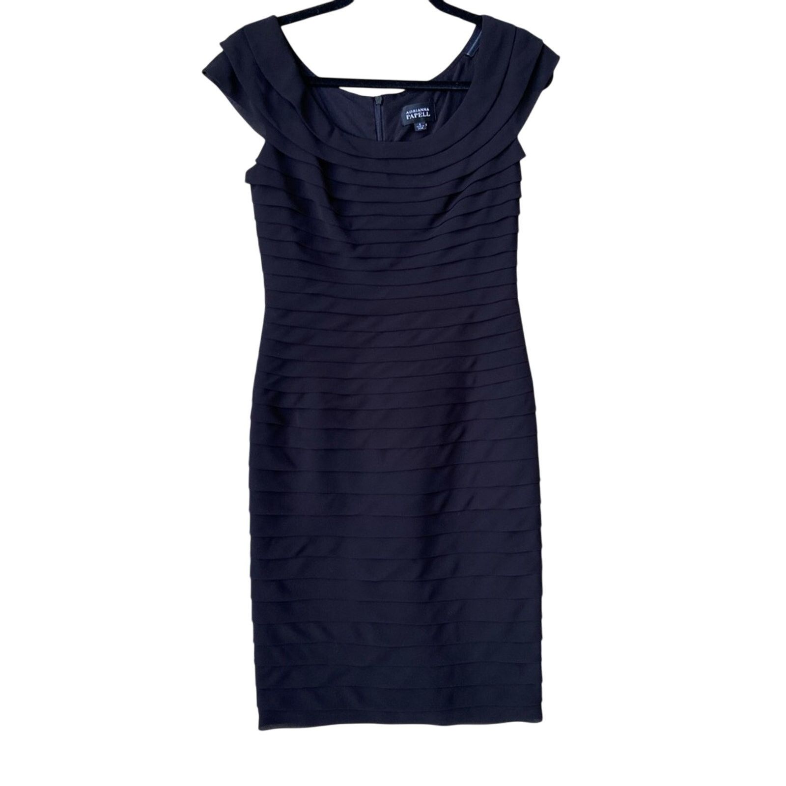 Adrianna Papell Adrianna Papell Womens Size 6 Polyester Sheath Dress Size S / US 4 / IT 40 - 1 Thumbnail