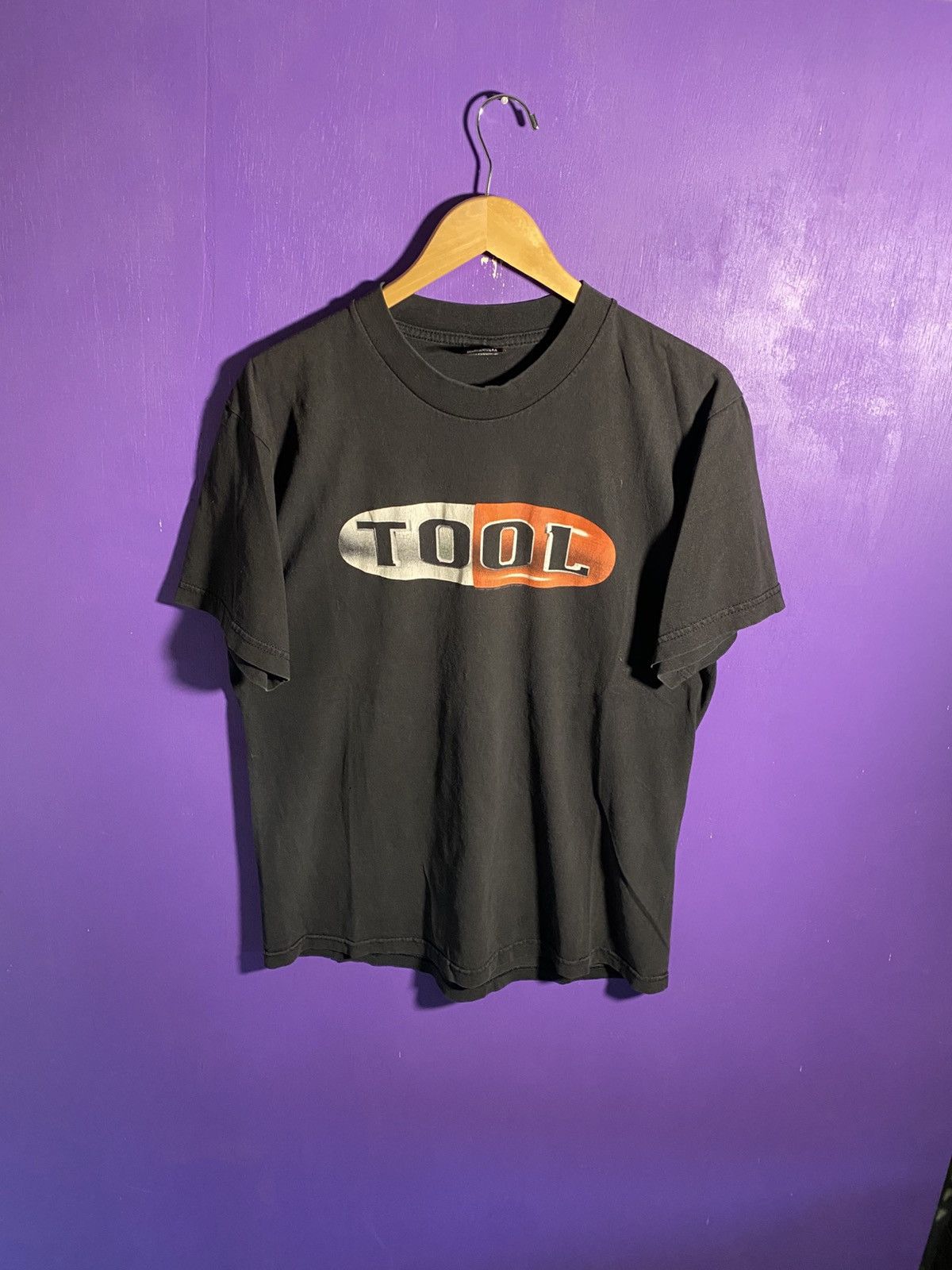 Band Tees Vintage 1999 TOOL pill in the brain t-shirt Size US L / EU 52-54 / 3 - 1 Thumbnail