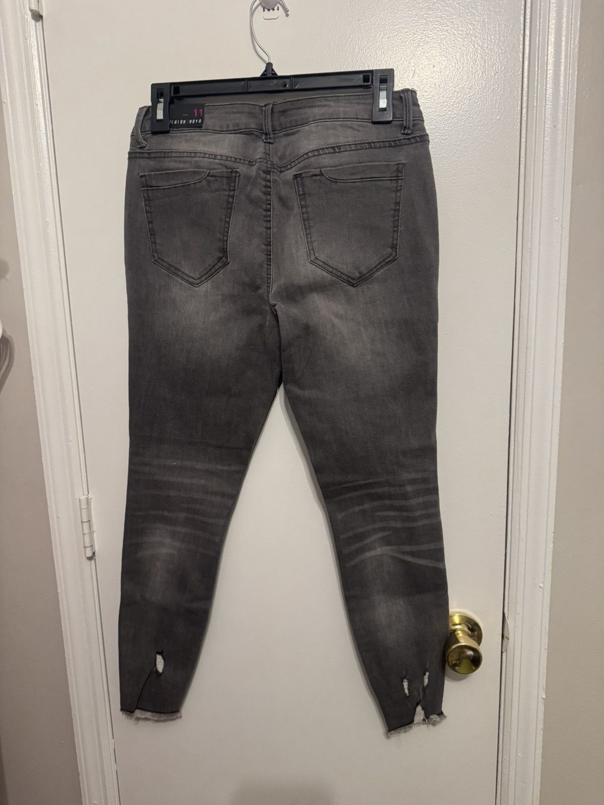 Fashion Nova Fashion Nova Grey Wash Distressed Jeans size 11 Size 31" - 2 Thumbnail