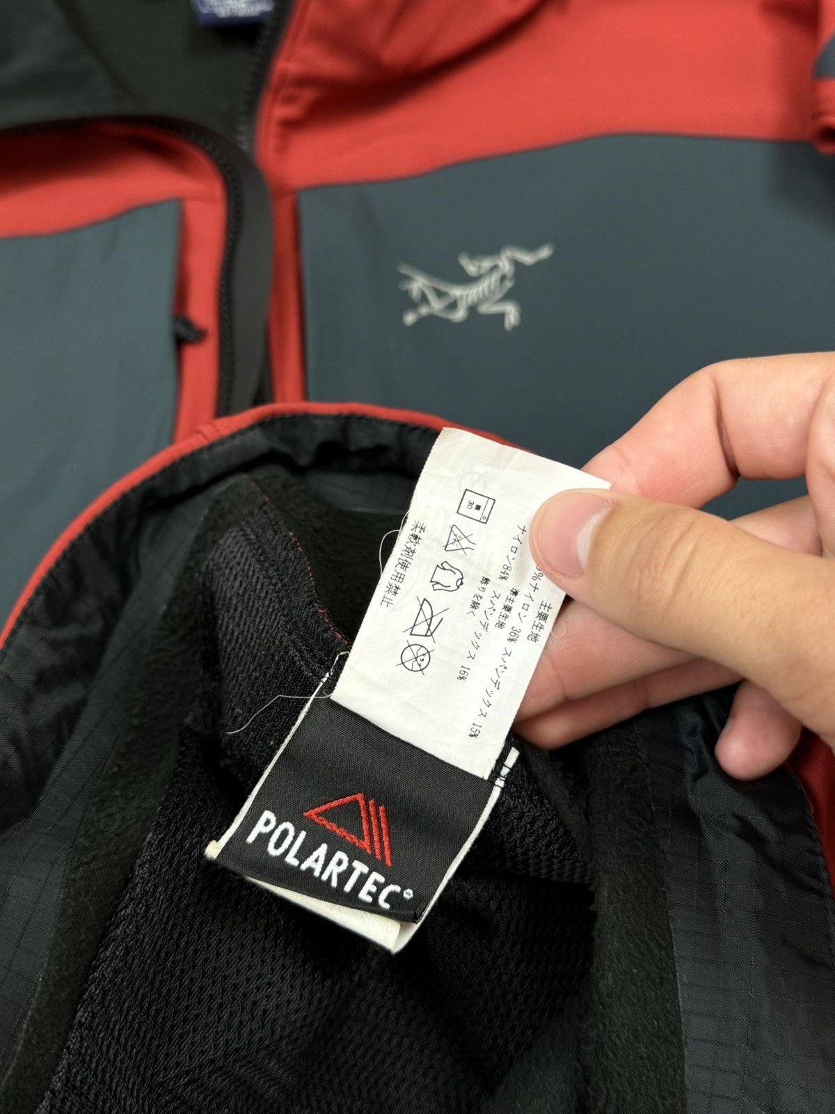 Arc'teryx Vintage Arcteryx Gamma MX Softshell Jacket Polartec Red Size US M / EU 48-50 / 2 - 17 Thumbnail