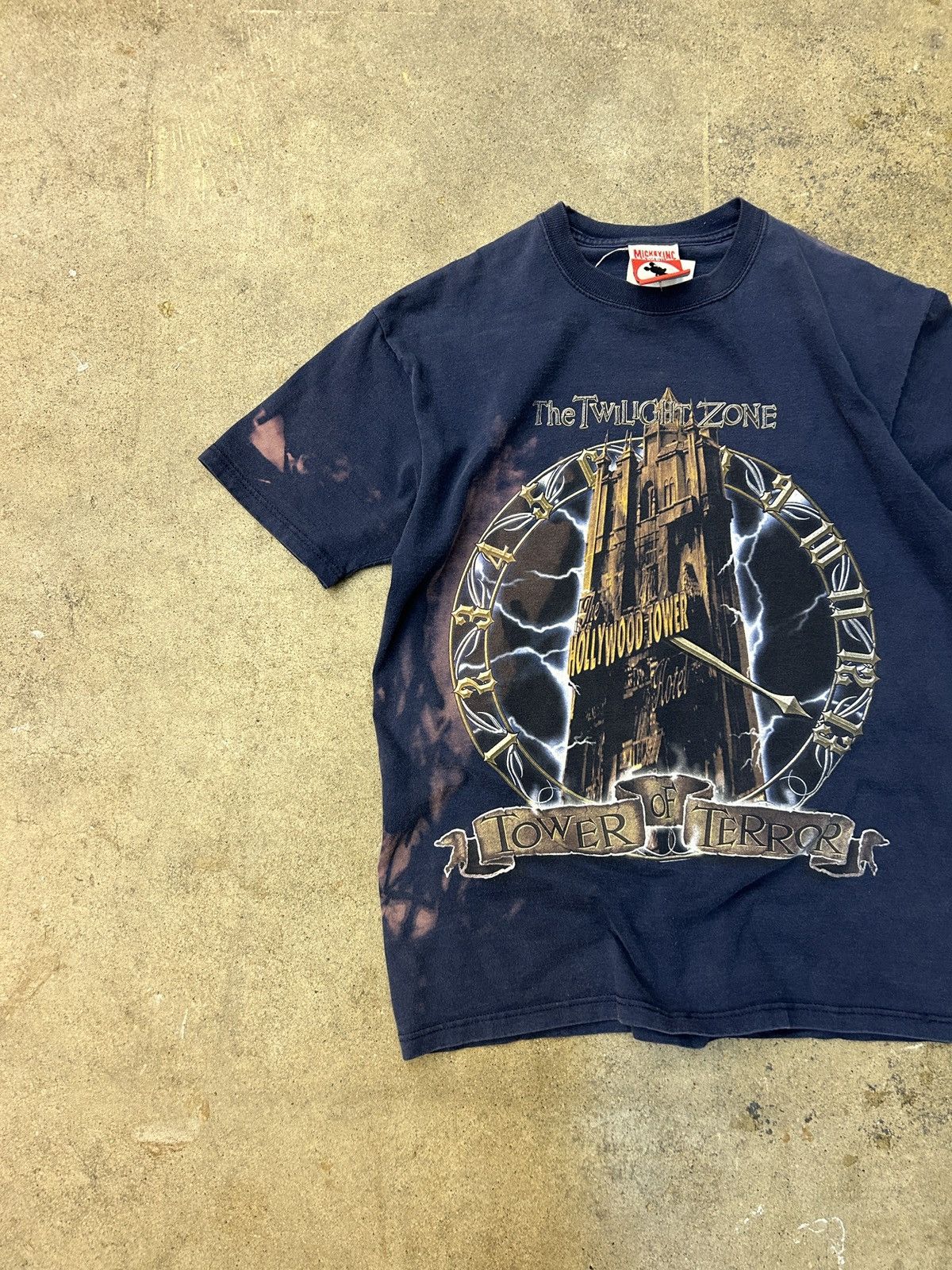 Disney × Vintage 90s Vintage Disney Tower of Terror Twilight Zone Tee Medium Size US M / EU 48-50 / 2 - 2 Thumbnail
