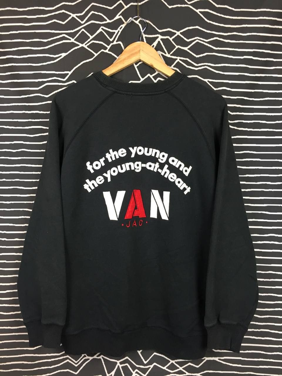 Japanese Brand × Van × Vintage VAN JAC For The Young And The Young At Heart Sweatshirt Size US XL / EU 56 / 4 - 2 Thumbnail