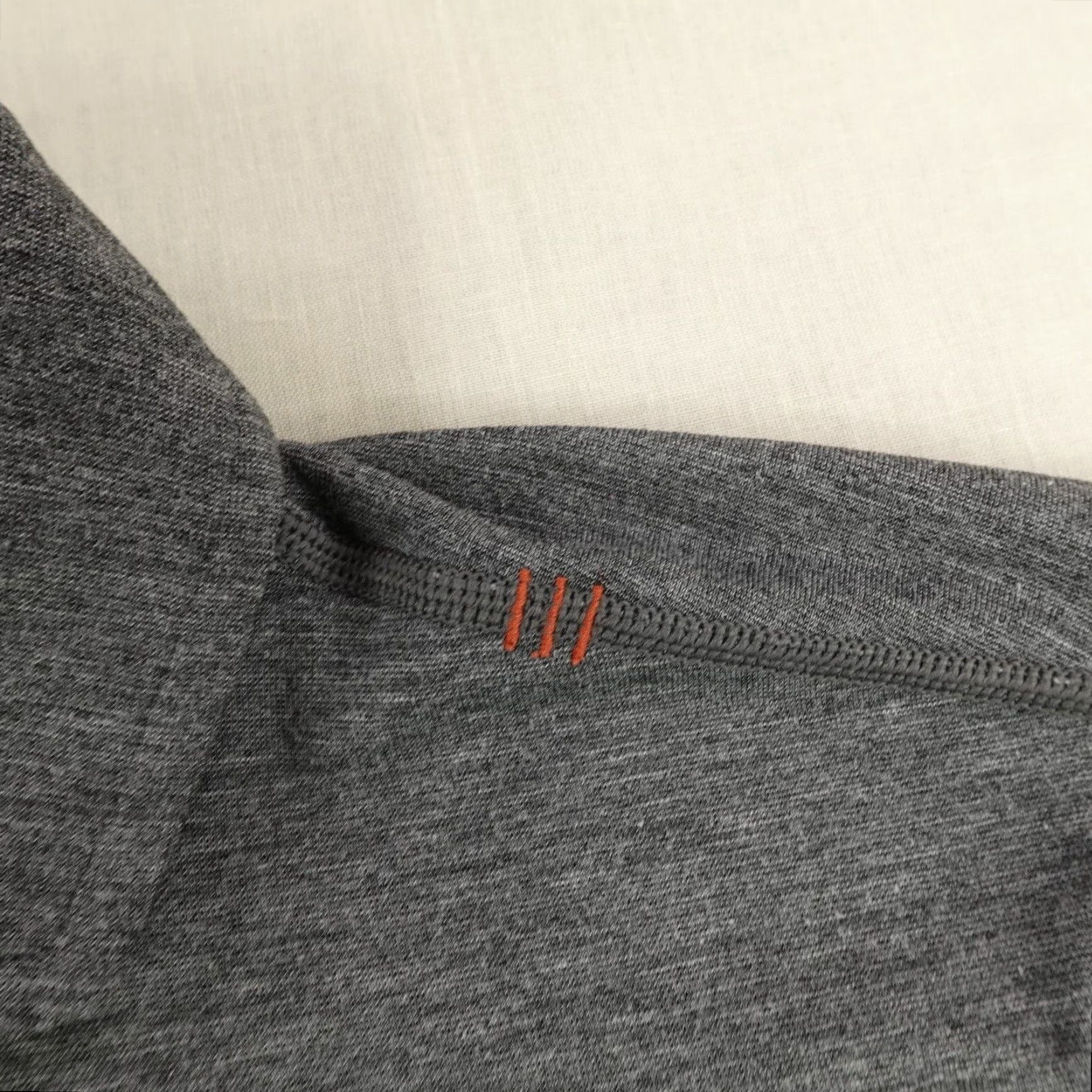 Lululemon Lululemon Polo Shirt Mens Large Gray Evolution Performance Golf Shirt Size US L / EU 52-54 / 3 - 4 Thumbnail