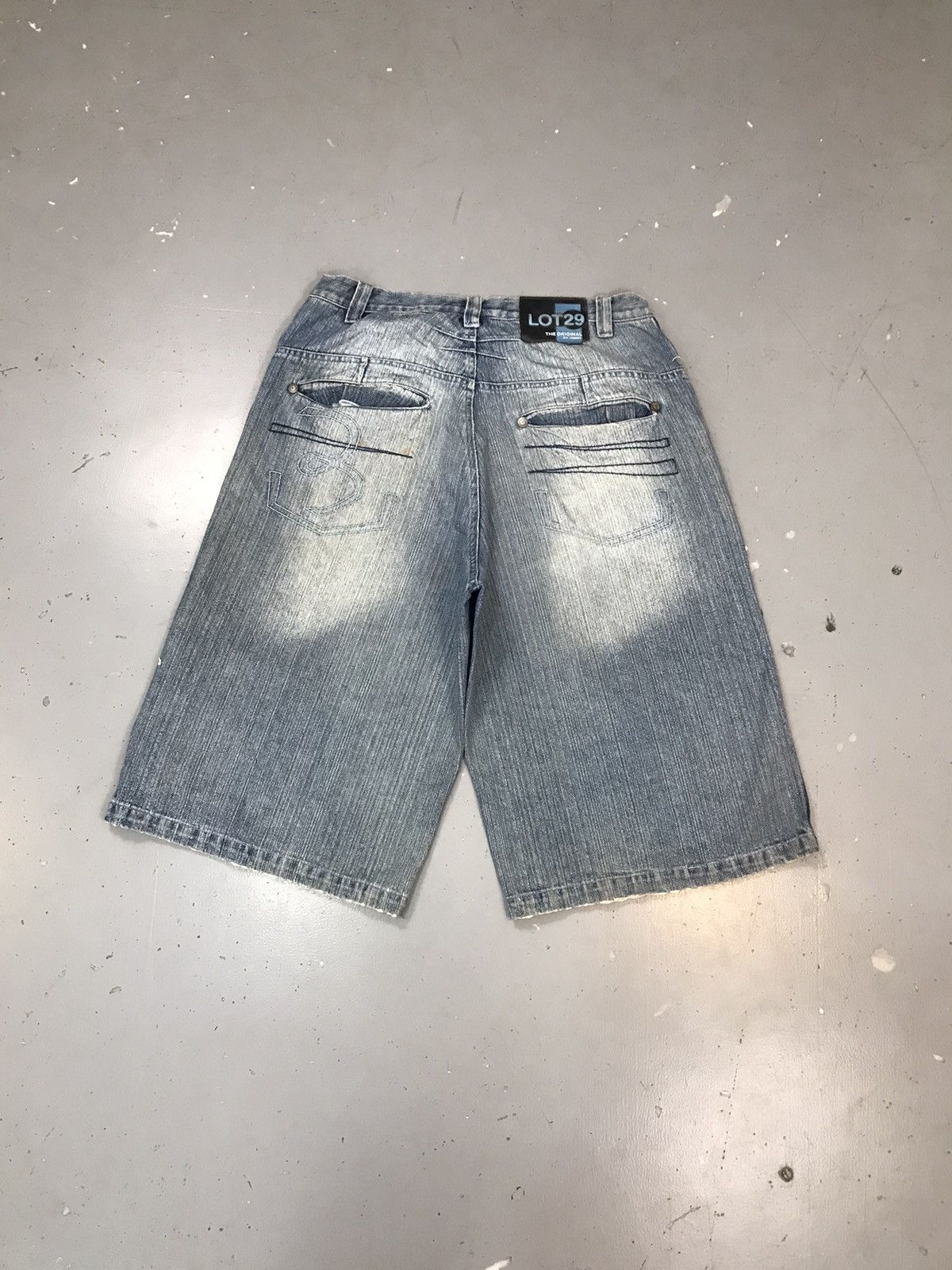 Vintage Vintage LOT 29 dog & duck printed distressed denim jort Size US 36 / EU 52 - 2 Thumbnail