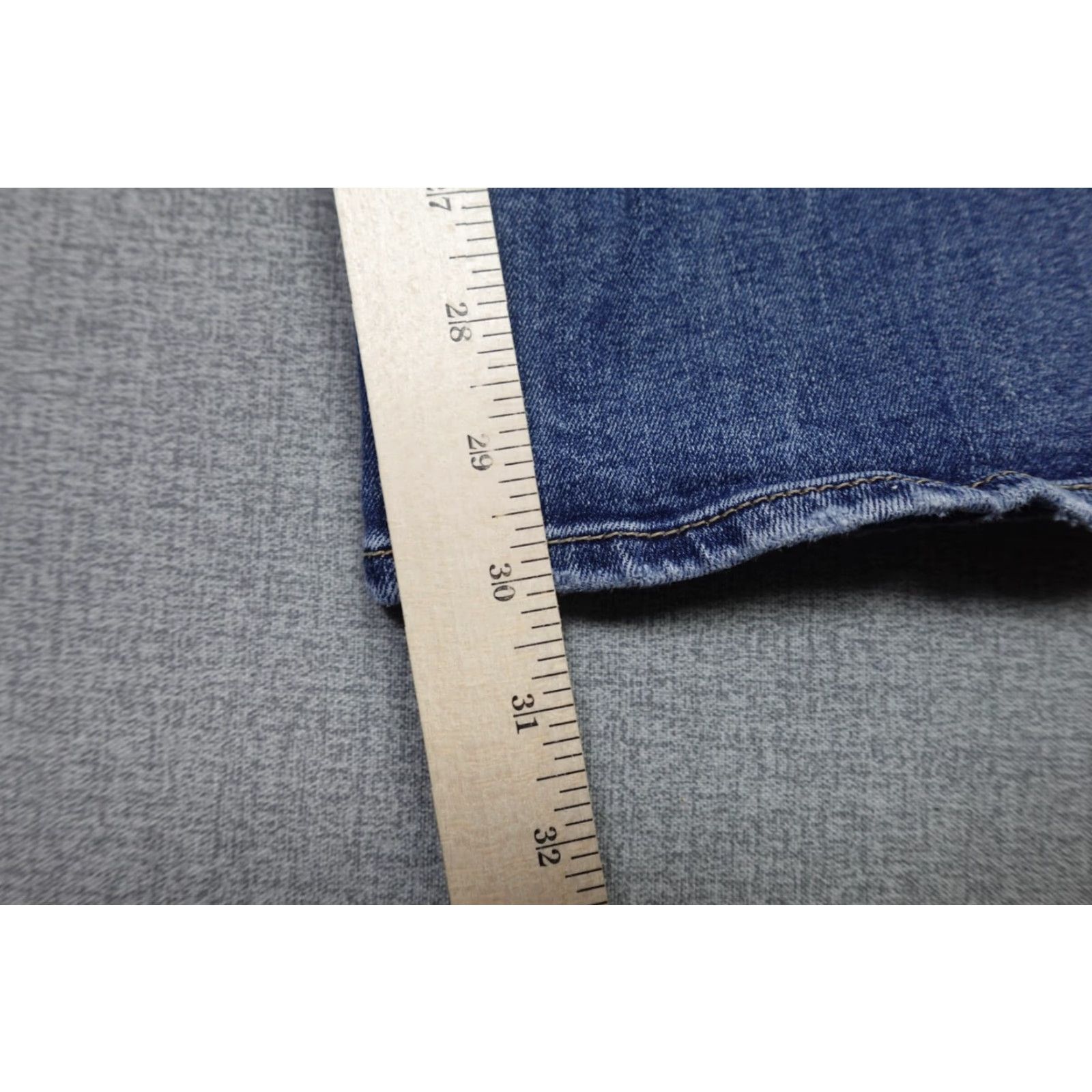 Silver Jeans Co. Silver Jeans Jeans Bootcut Women 32x30 Blue Light Wash Stretch Slim 5-Pocket Denim Steel Rhinestone Button Modern Cowboy Western Size ONE SIZE - 6 Thumbnail