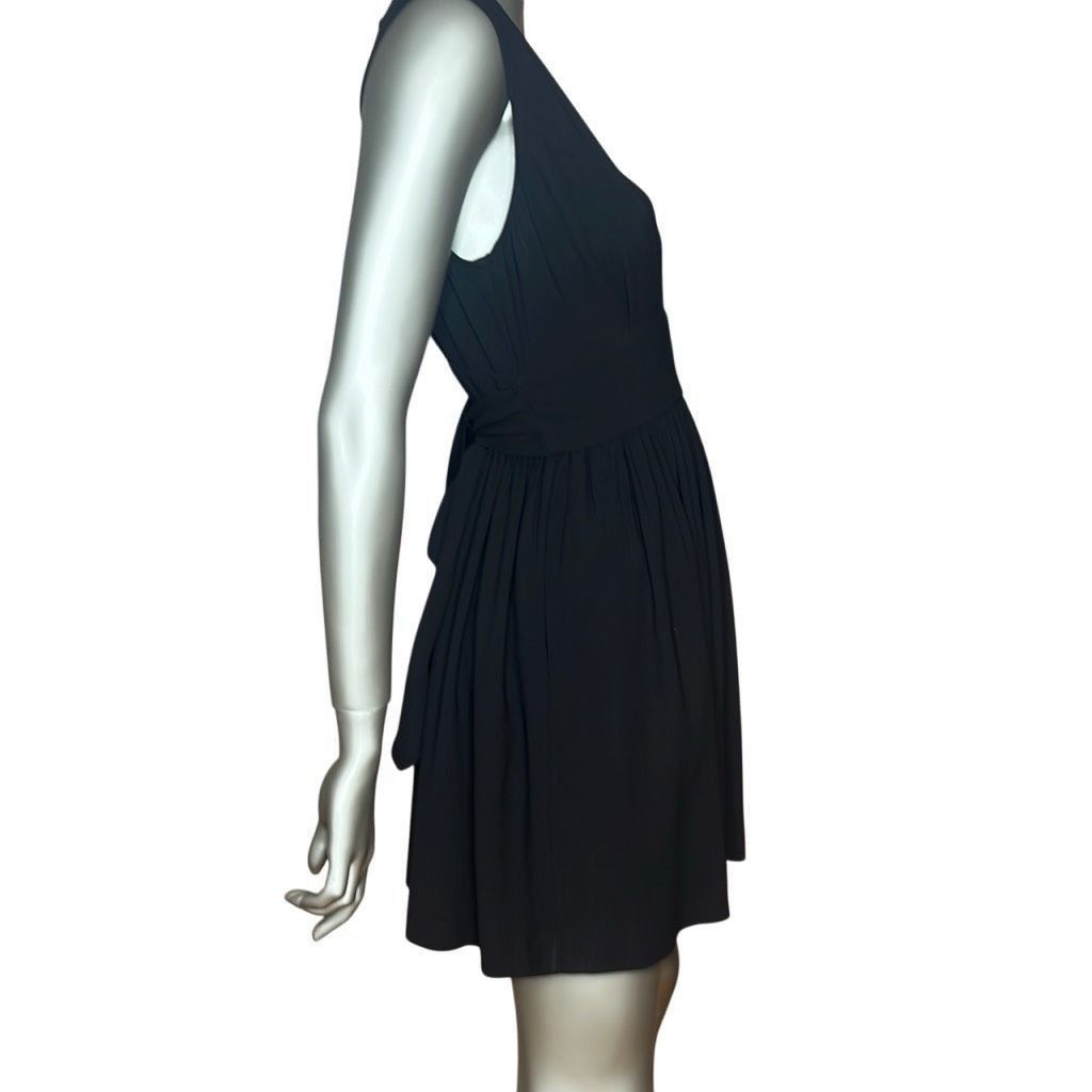 MSGM MSMG Black Sleeveless V-neck Mini Dress (013) Size S / US 4 / IT 40 - 6 Thumbnail