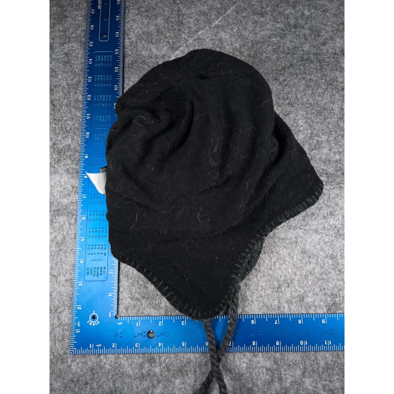 Vintage REI Beanie Adult Gray Knit Wool Blend Poly Lined Ear Flap Tassel Carded Pattern Striped Hat Mens Size One Size Fall Winter Spring Summer Casual Travel Size ONE SIZE - 7 Thumbnail