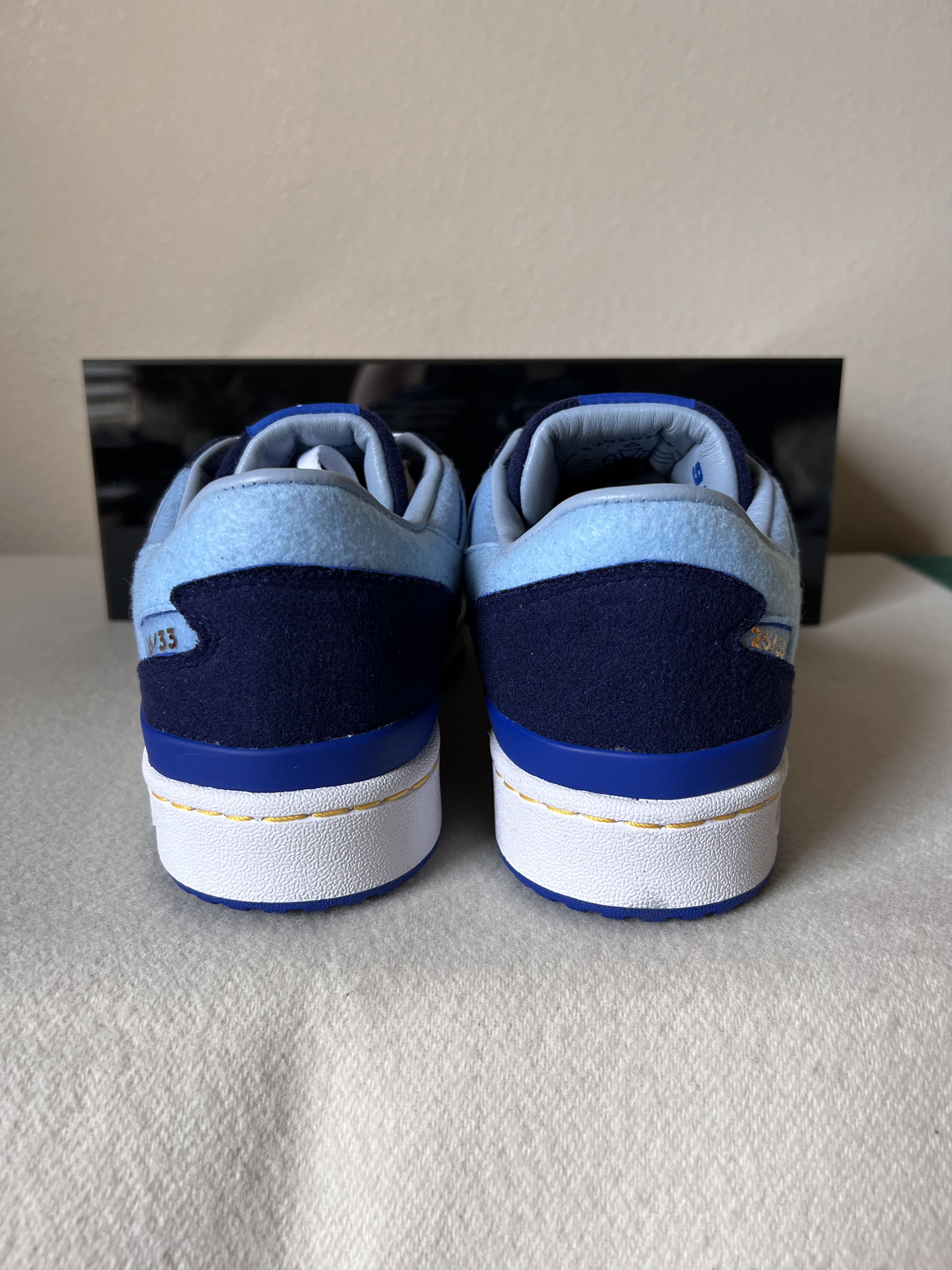 Adidas 26/33 Kareem Abdul-Jabbar Adidas Foruma Low Alpha Size US 9 / EU 42 - 5 Thumbnail