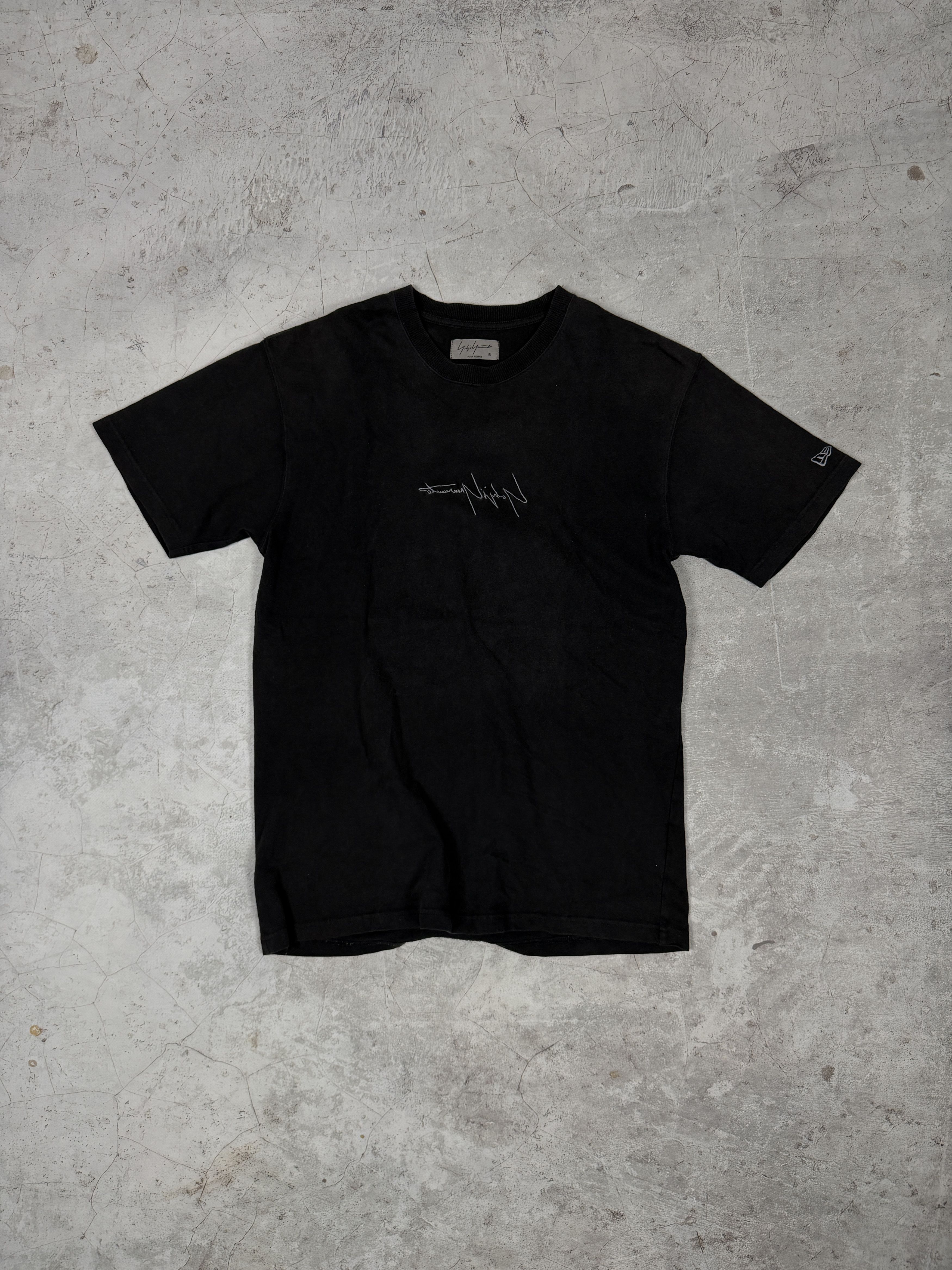 New Era × Yohji Yamamoto New Era x Yohji Yamamoto Embroidered Sign