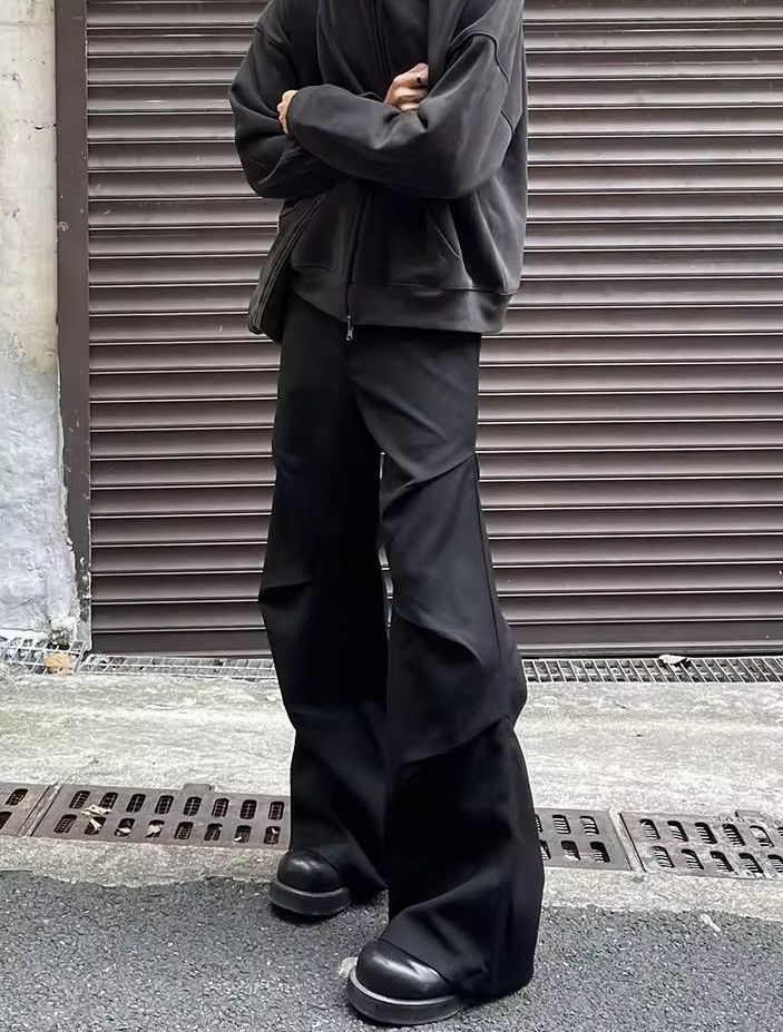 Japanese Brand × Vintage Heavy design pleated micro flare casual baggy pants Size US 30 / EU 46 - 1 Thumbnail