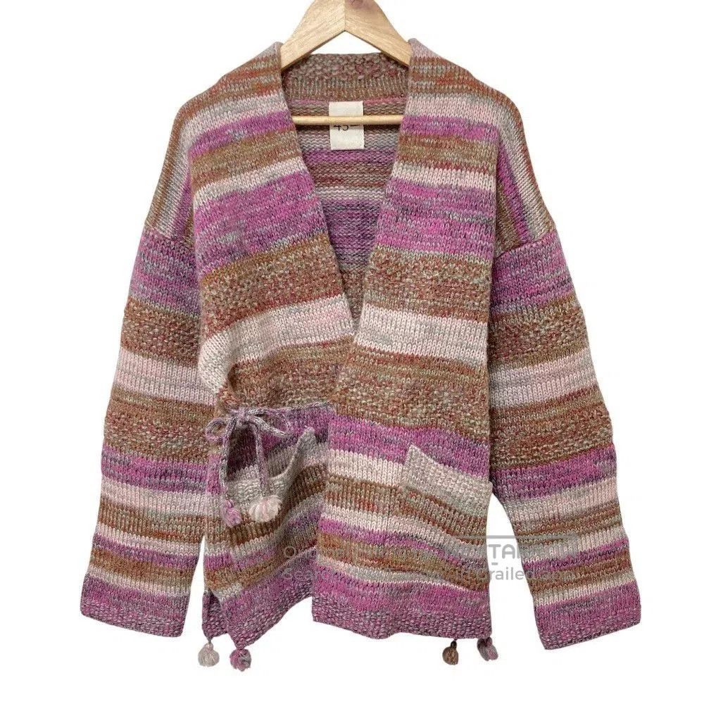 Pink Knit Cardigan Sweater from Japan.