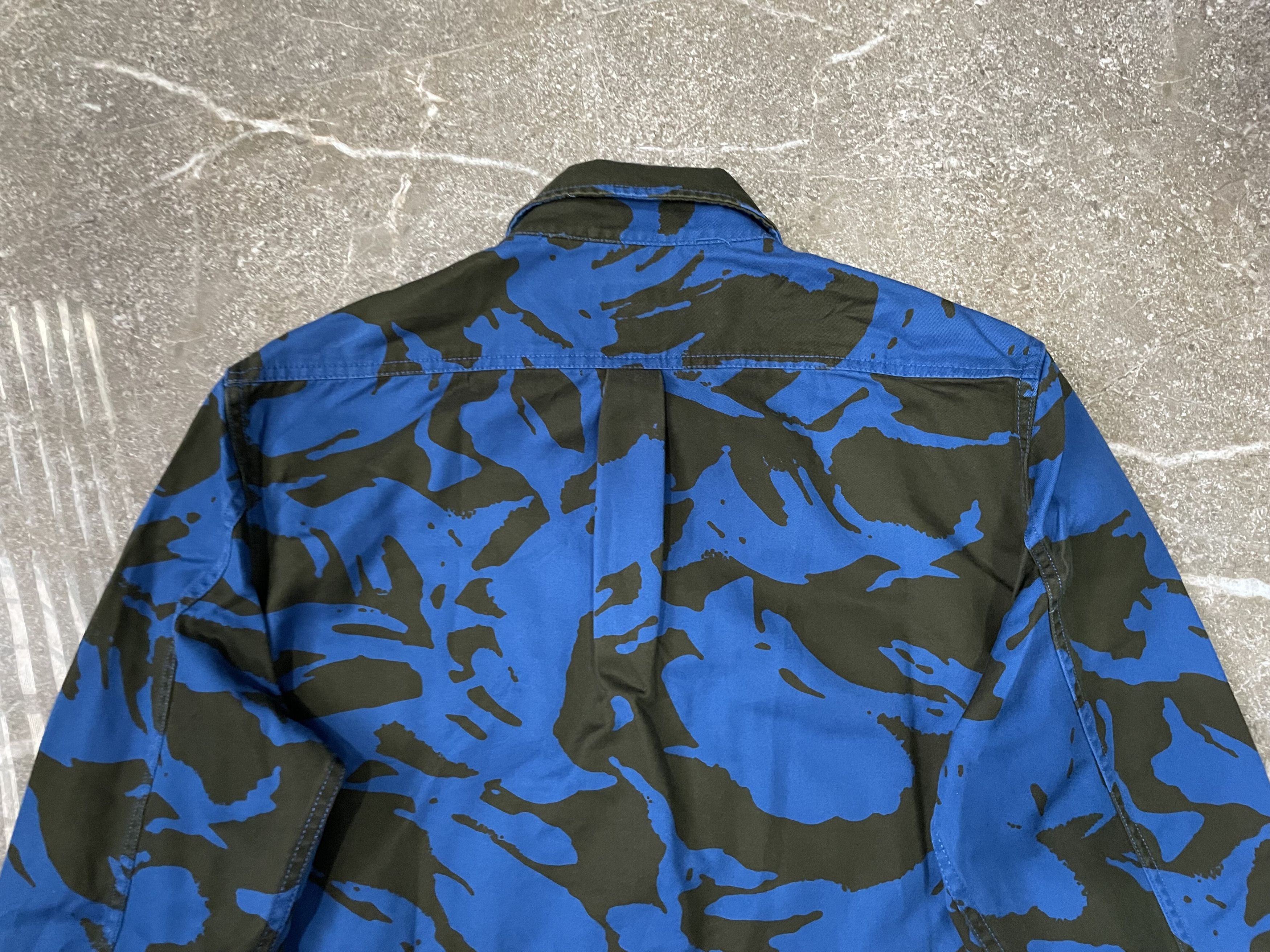 Marc by Marc Jacobs Marc By Marc Jacobs Camo Button Up Size US M / EU 48-50 / 2 - 8 Thumbnail