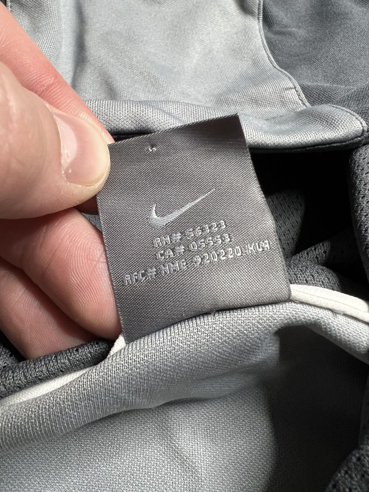 Nike Nike Vintage 90’s Vest Series 87 Center Logo Size XL Size US XL / EU 56 / 4 - 10 Thumbnail