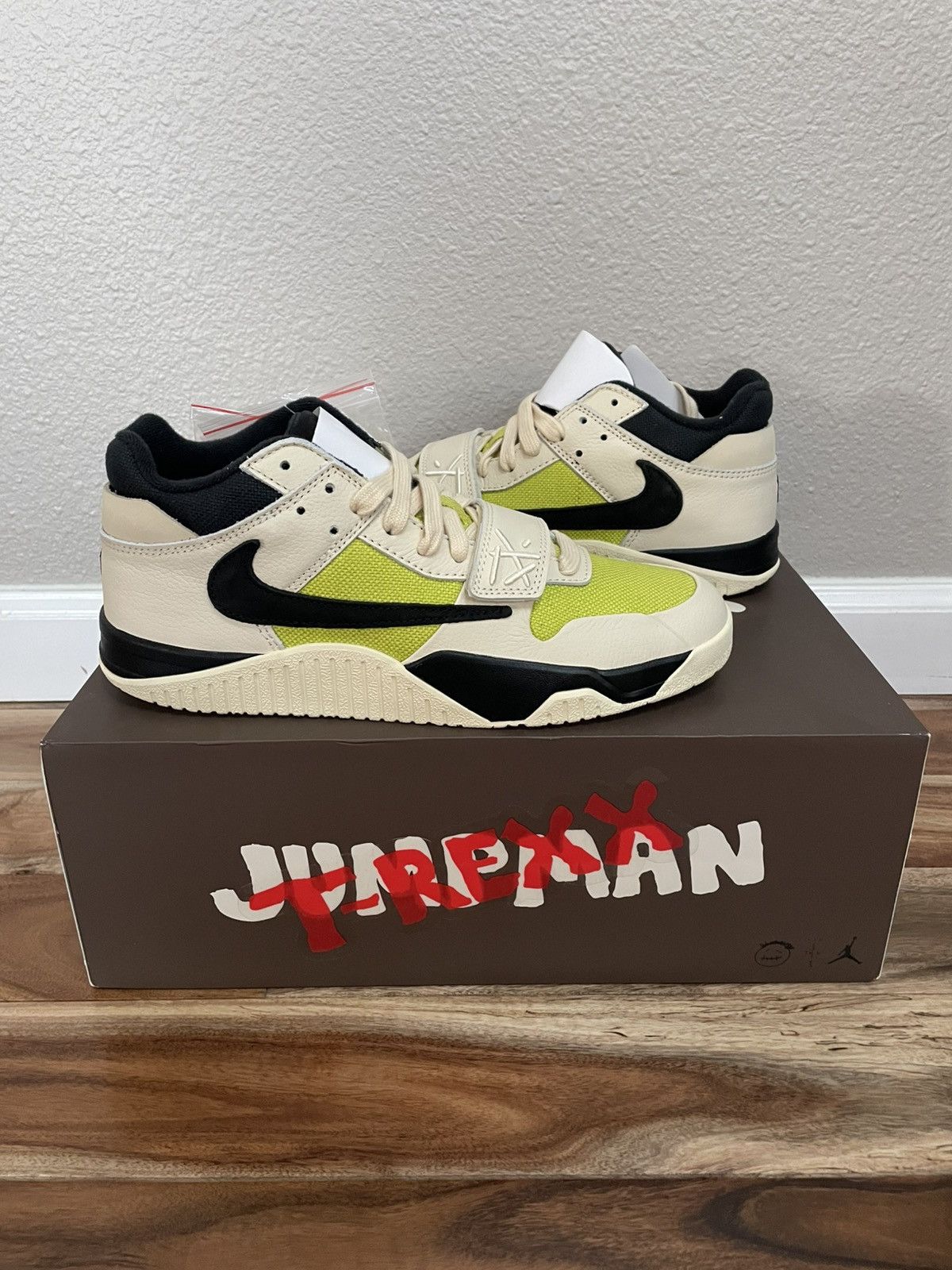 Jordan Brand × Travis Scott Jordan Jumpman Jack TR Size US 9 / EU 42 - 1 Thumbnail