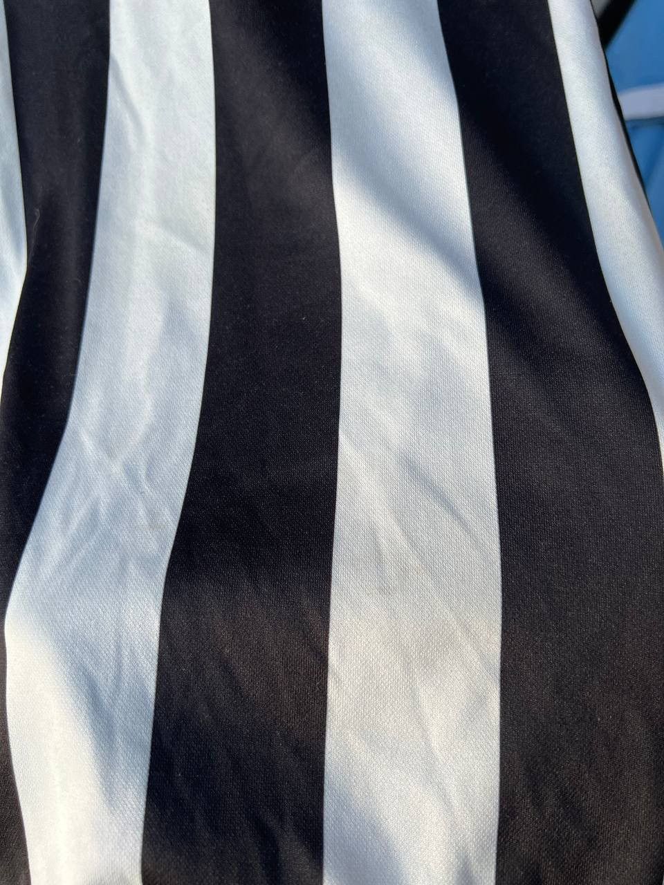 Puma 2018/19 NEWCASTLE UNITED #11 PUMA HOME SOCEER FOOTBALL SHIRT Size US L / EU 52-54 / 3 - 9 Thumbnail