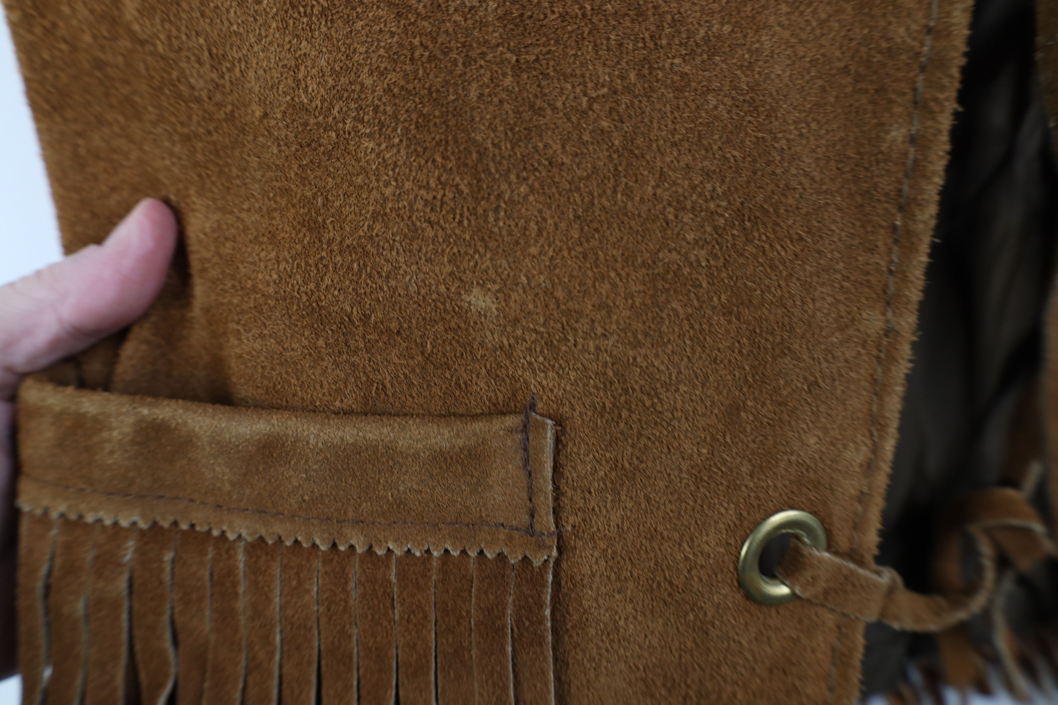 Vintage Vintage 60s 70s Brill Bros Fringed Suede Leather Vest USA Size US S / EU 44-46 / 1 - 5 Thumbnail