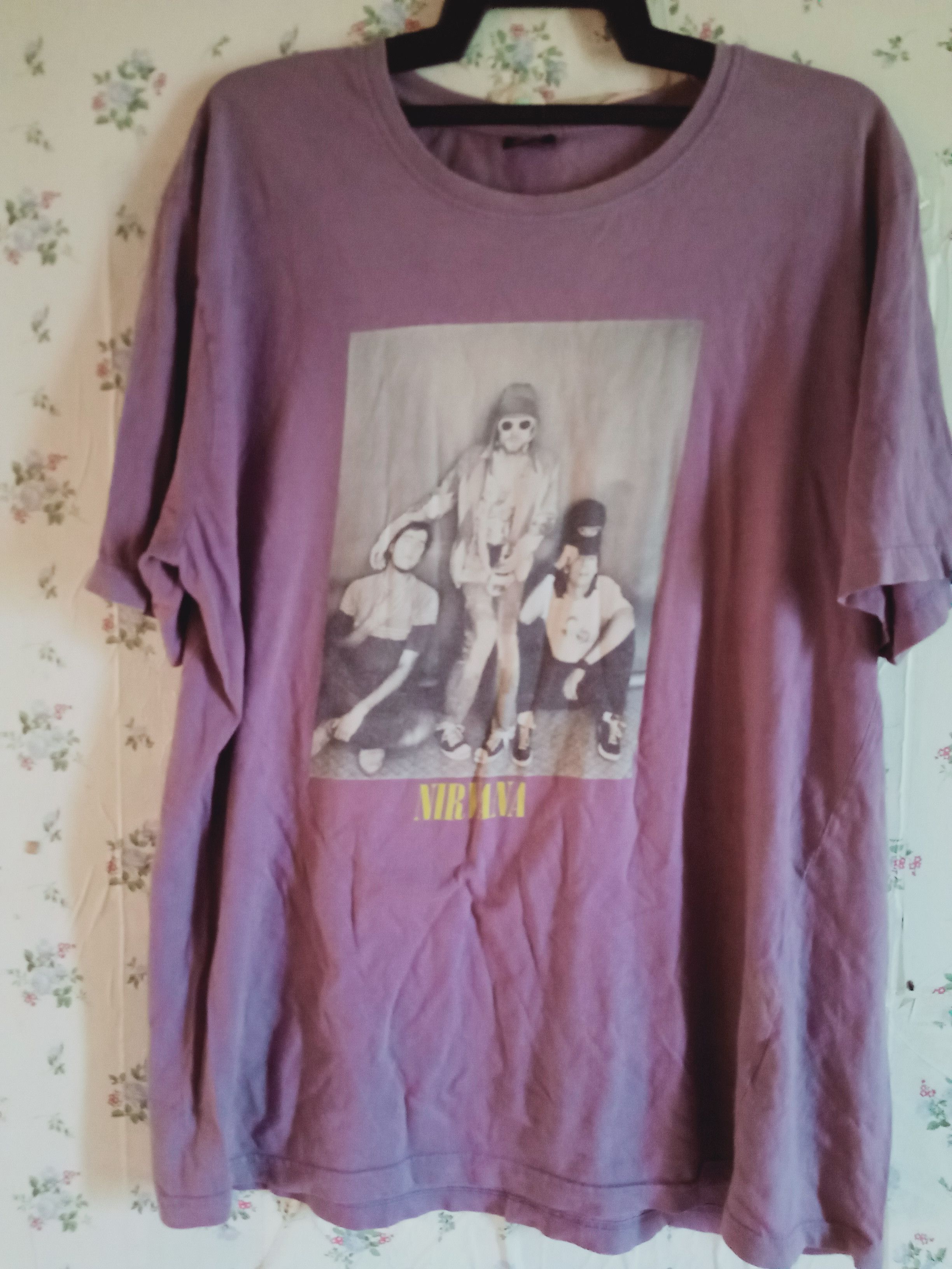 Other Nirvana Band Tee Faded Size US XL / EU 56 / 4 - 1 Thumbnail