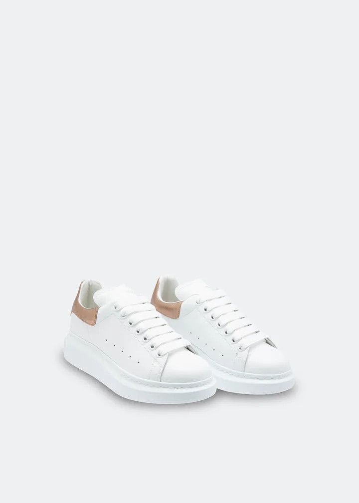 Alexander McQueen o1w1db10925 Oversized Sneaker in White Size US 4 / IT 34 - 3 Thumbnail