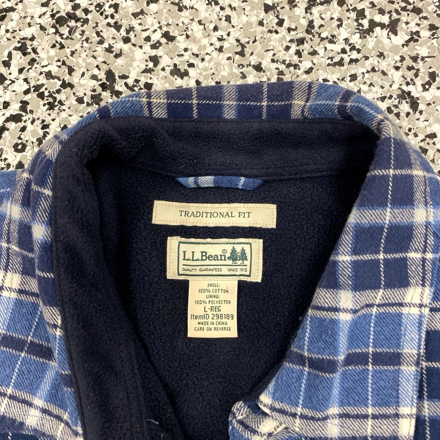 Vintage VINTAGE L.L. Bean Flannel Lined Work Shirt Mens Large Outdoors Hiking Shirt Size US L / EU 52-54 / 3 - 2 Thumbnail