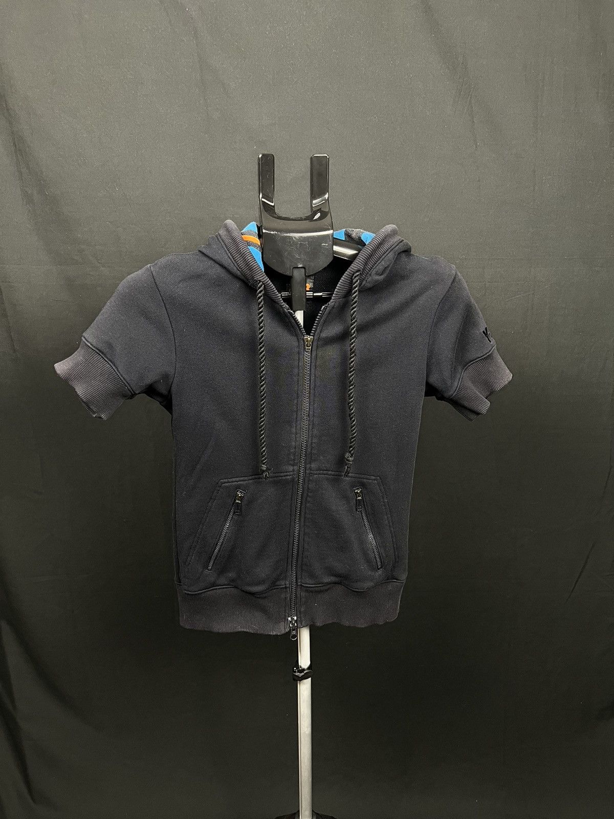 Y-3 Yohji Yamamoto Y-3 short sleeve hoodie Size XS / US 0-2 / IT 36-38 - 1 Thumbnail