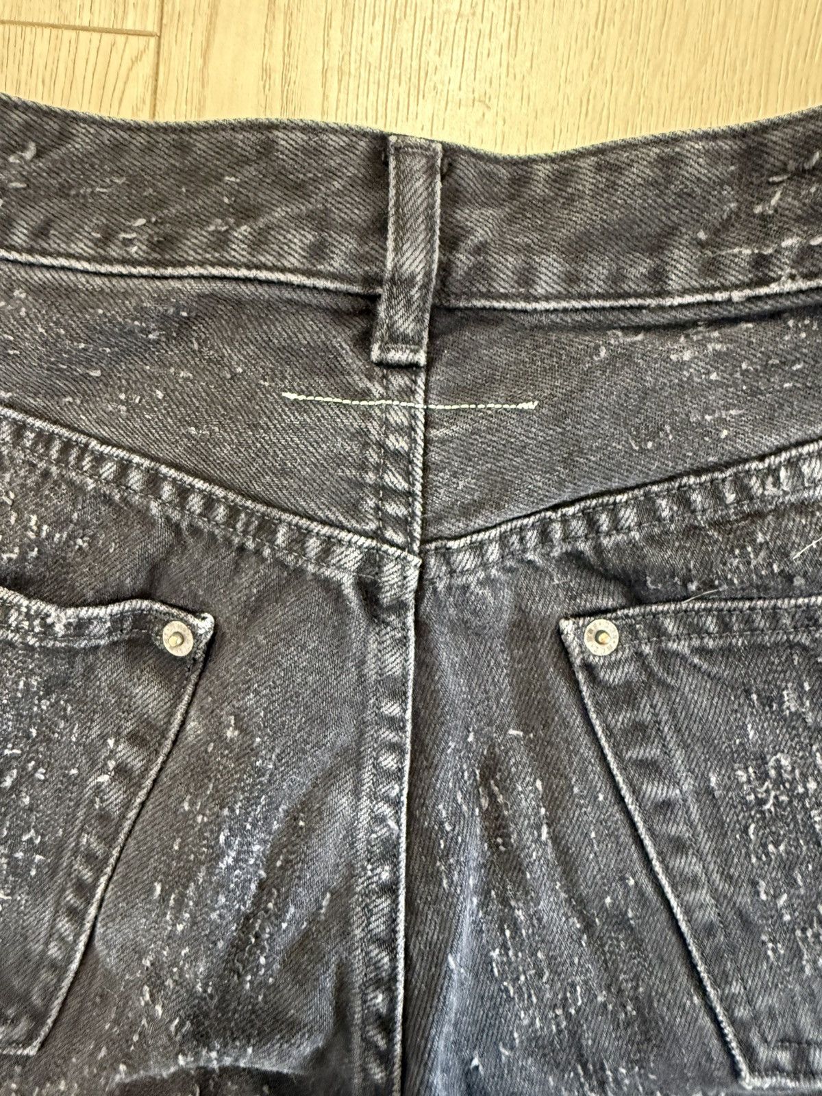 Maison Margiela Maison Margiela MM6 black distressed Denim Jeans Size 26" / US 2 / IT 38 - 7 Thumbnail