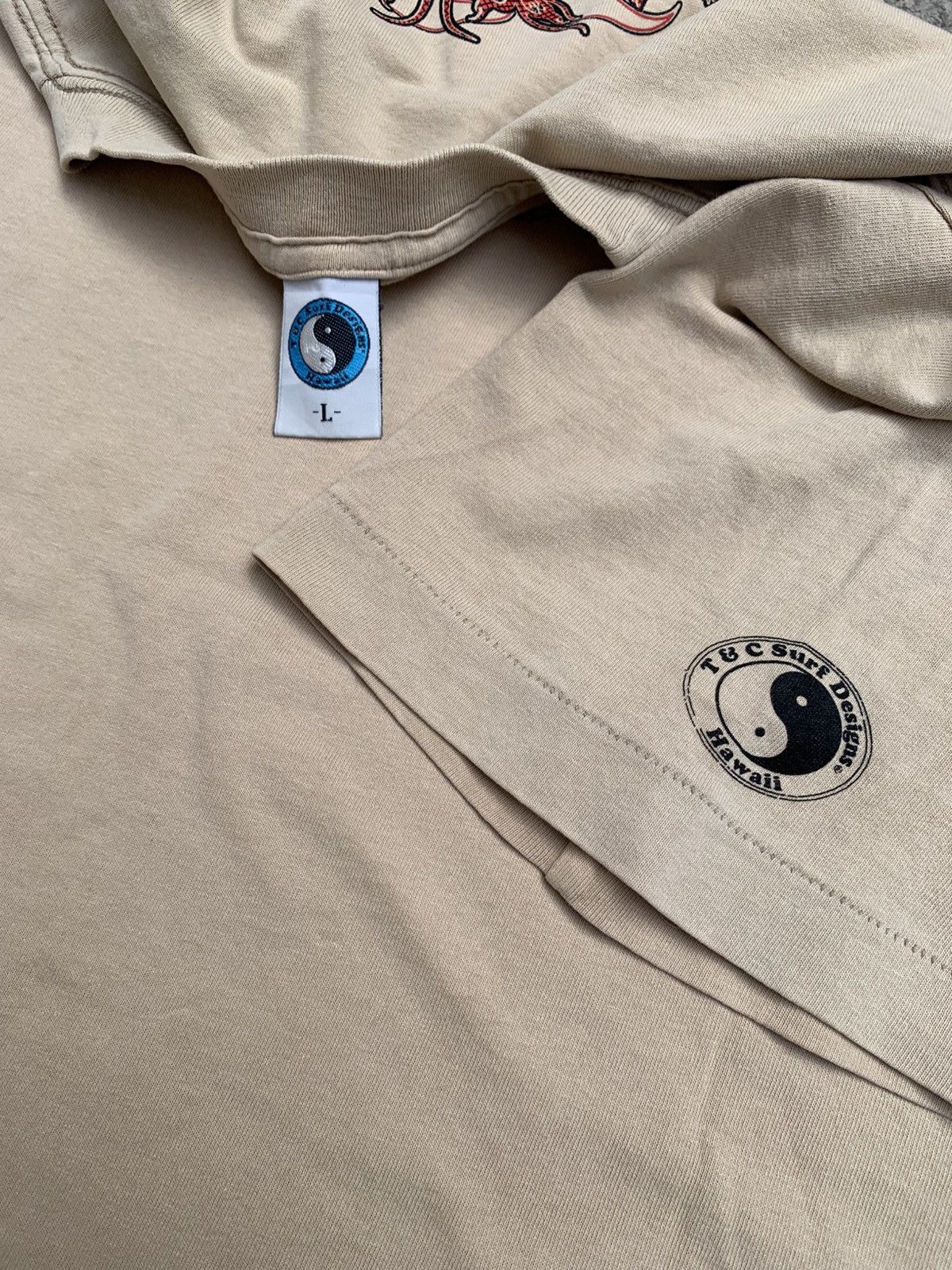 Other Vintage T&C Surf Hawaii tee Size US L / EU 52-54 / 3 - 4 Thumbnail