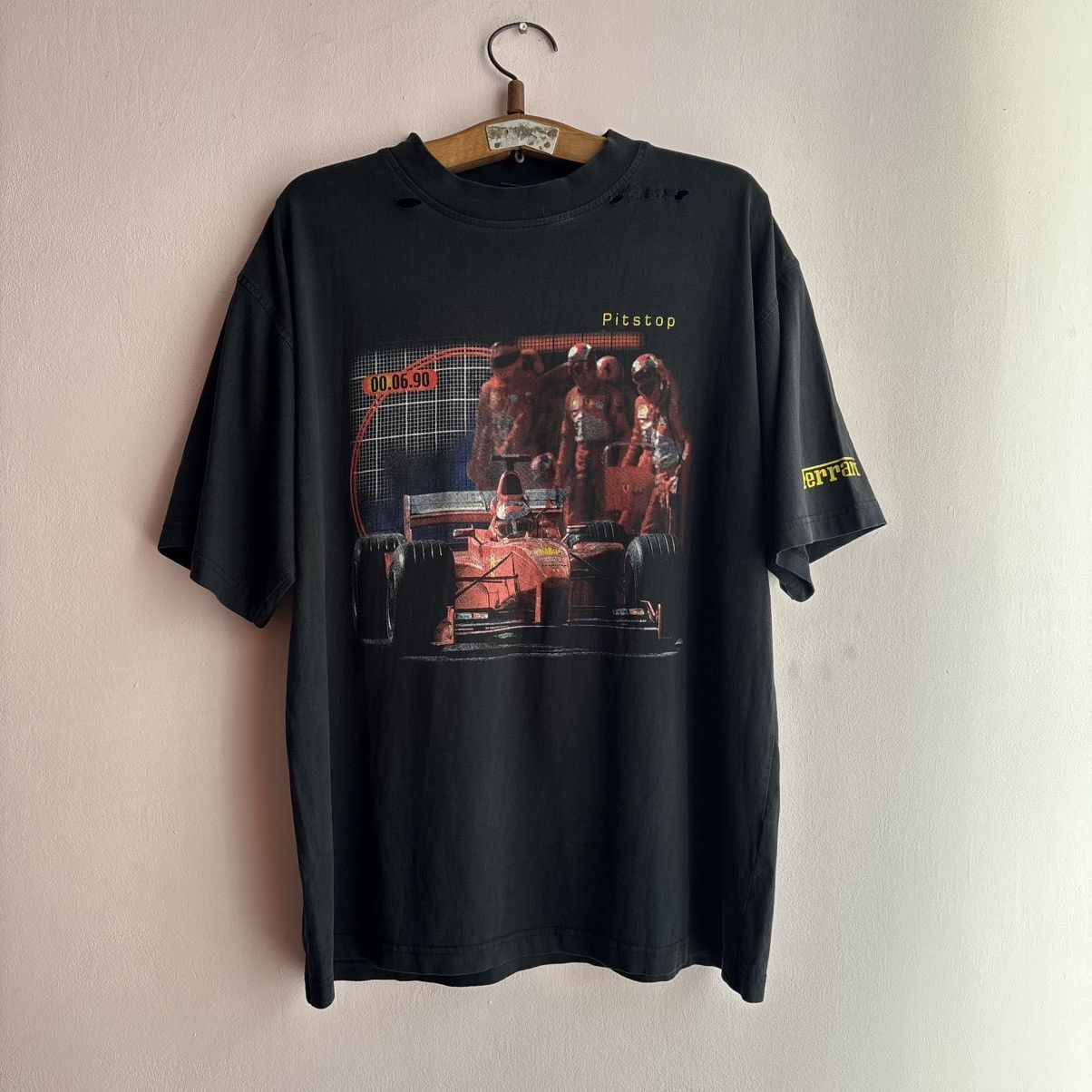 Ferrari Vintage 90’s Faded and Distressed Ferrari T-Shirt ERD Grunge Size US XL / EU 56 / 4 - 1 Thumbnail