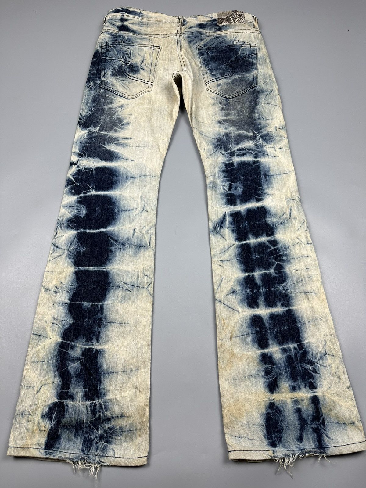 semanticdesign 🔥Rare Sick🔥Semantic Design Whiskered Bleached Flare Denim Size US 34 / EU 50 - 4 Thumbnail