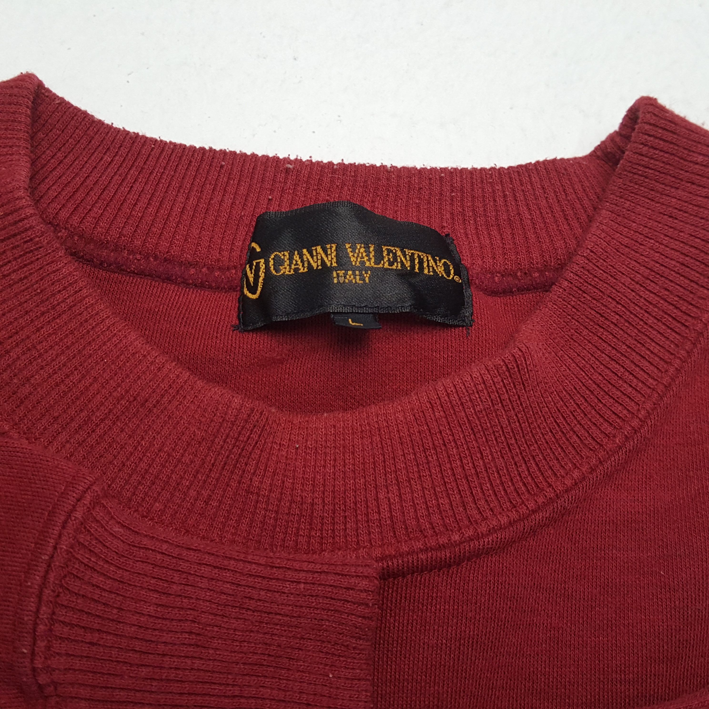 Vintage GIANNI VALENTINO ITALY Center Design Sweatshirt Size US L / EU 52-54 / 3 - 8 Thumbnail
