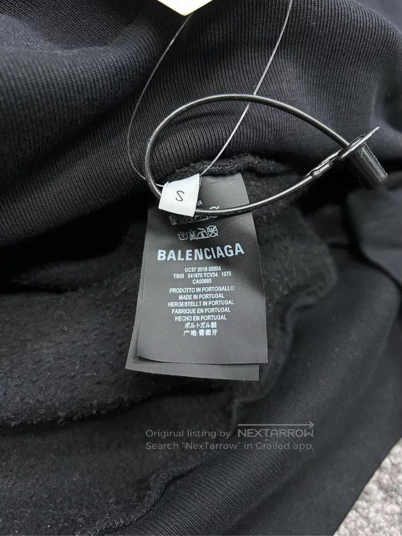 Balenciaga Balenciaga Relief Agency Hoodie Size US S / EU 44-46 / 1 - 5 Thumbnail