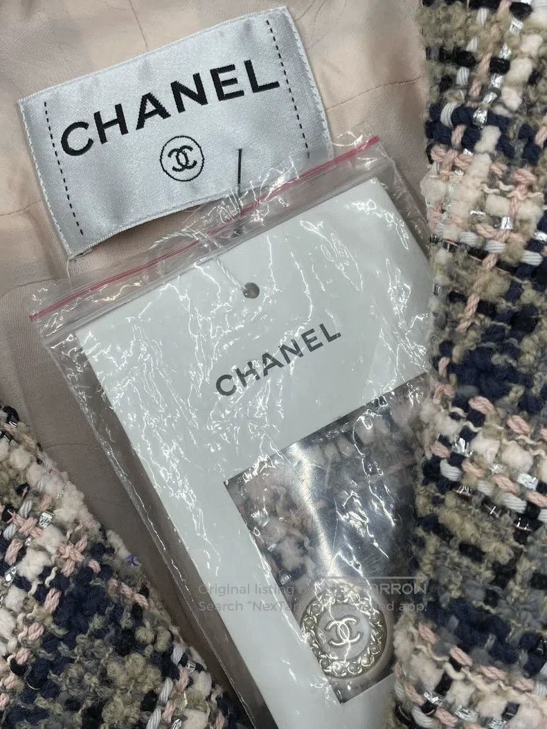 Chanel Chanel Tweed plaid coat Size S / US 4 / IT 40 - 4 Thumbnail