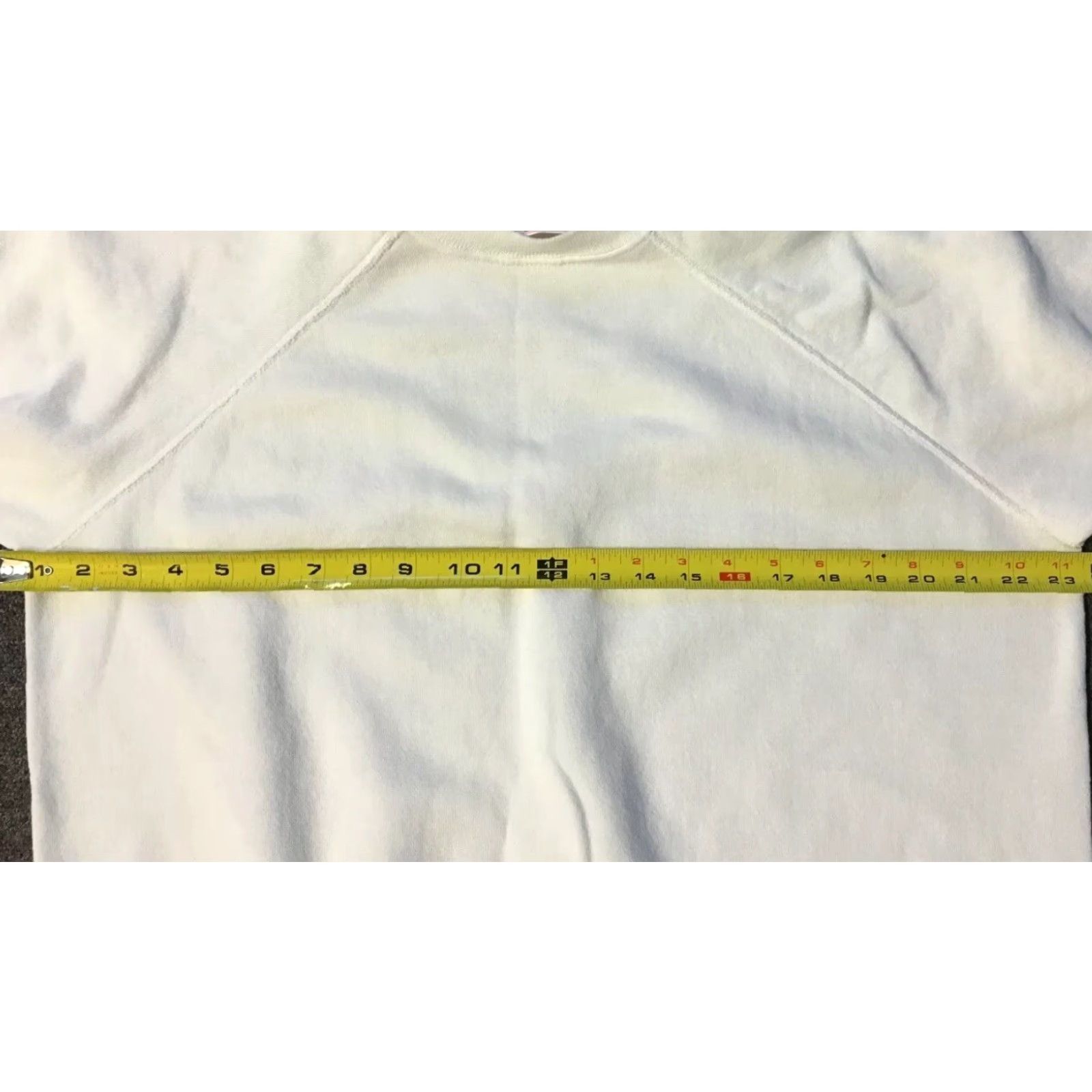 Hanes VINTAGE Hanes Sport Sweatshirt L White 50/50 USA 80s 90s Grunge Skate Track Gym Pullover Mens Size US L / EU 52-54 / 3 - 4 Thumbnail