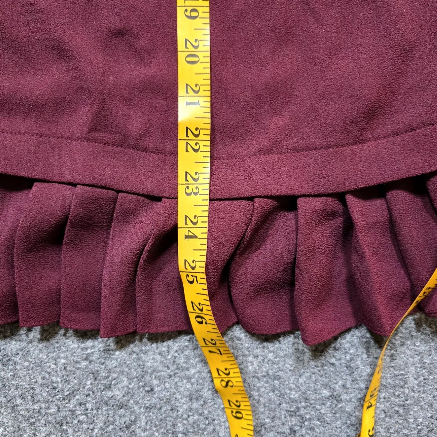 J. Jill J Jill Top Blouse Womens Medium Red Burgundy Ruffle Hem 3/4 Sleeve Modest Casual Career Shirt Size M / US 6-8 / IT 42-44 - 6 Thumbnail