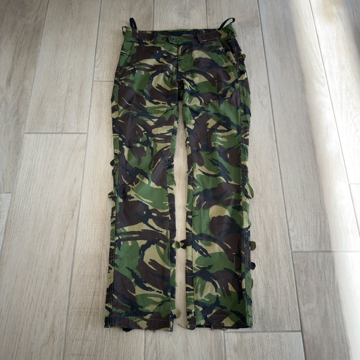 Griffin Blade Cut Distressed British Camo Pants Size US 30 / EU 46 - 2 Thumbnail